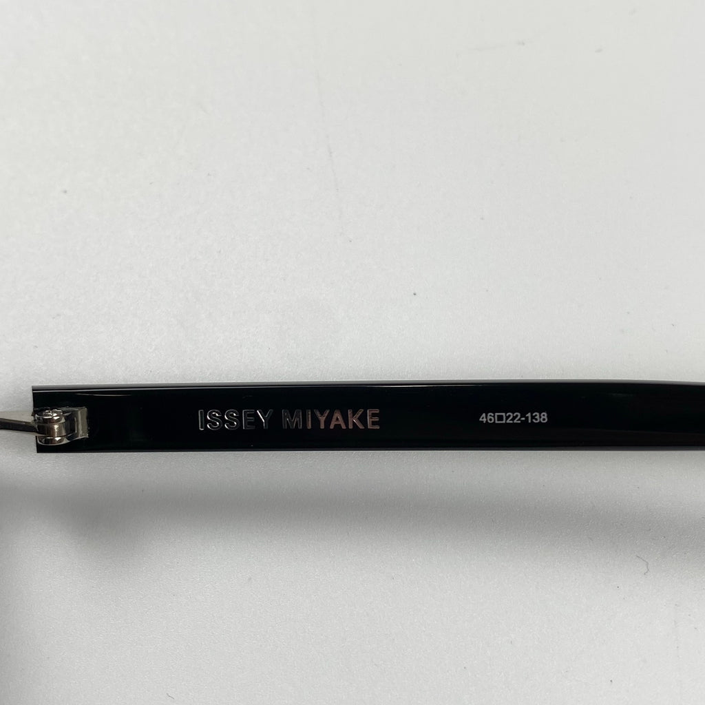 【極美品】ISSEY MIYAKE イッセイミヤケ × 金子眼鏡 / GEOMETRY-BOSTON ラウンド サングラス 参考定価：50,000+tax