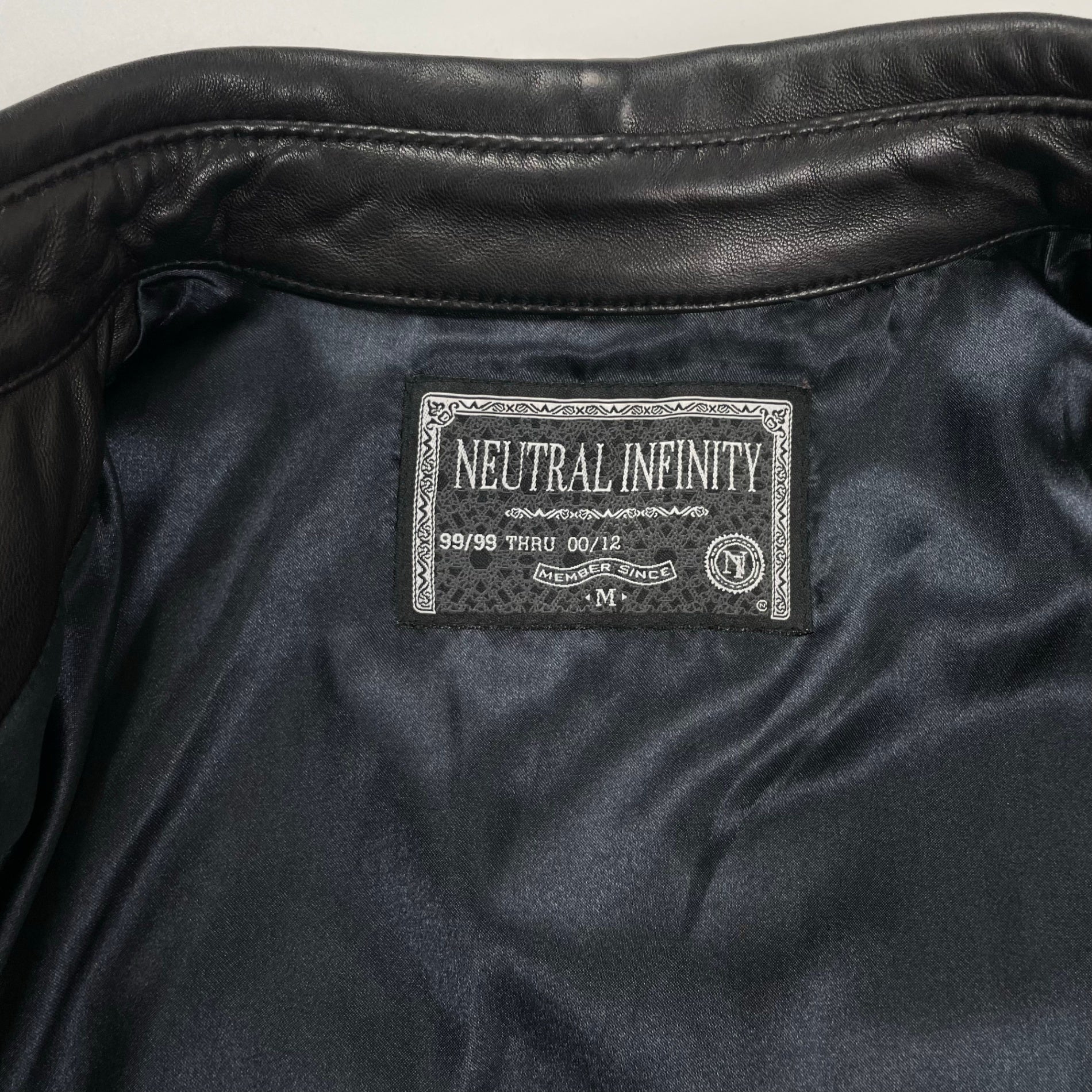 NEUTRAL INFINITY ニュートラルインフィニティ JACKROSE ジャックローズ / レザートラッカージャケット ブラック 参考定価：40,000程度 SIZE:M