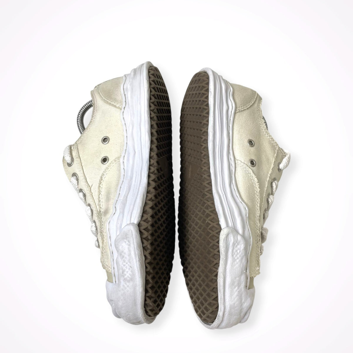 Maison MIHARA YASUHIRO / HANK OG Sole Canvas Low-top Sneaker 参考定価：34,000+tax SIZE:42