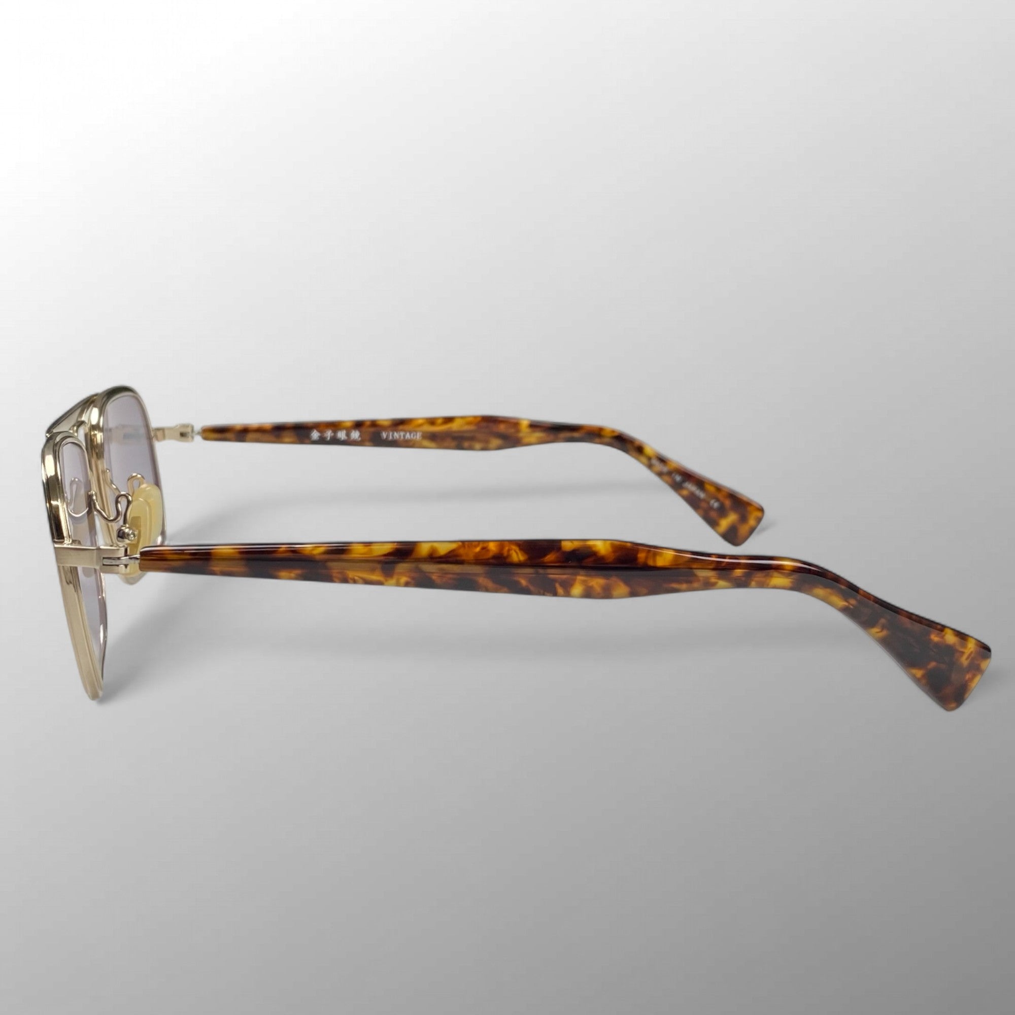 【極美品】 金子眼鏡 ヴィンテージコレクション / ブリッジデザイン サングラス KVS-31 BWG 参考定価：66,000+tax