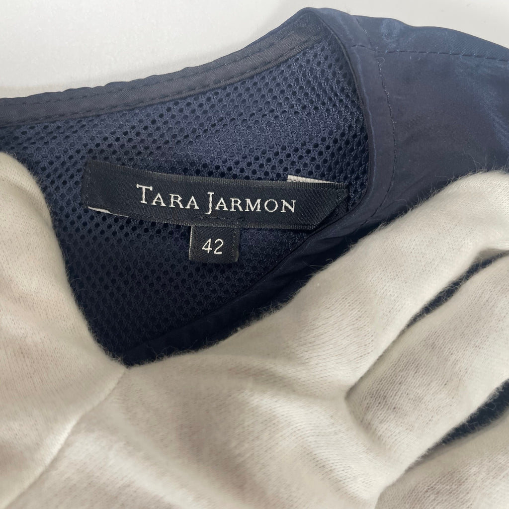 TARA JARMON タラ ジャーモン / フリルノースリーブワンピース ネイビー 参考定価：60,000程度 SIZE:42