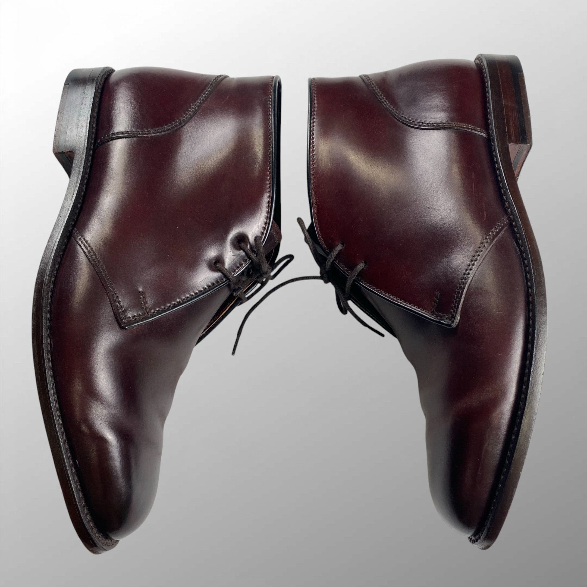 LUDWIG REITER ルーディックライター / SHELL CORDVAN コードバン チャッカブーツ バーガンディ 参考定価：150,000程度 SIZE：8(26.5-27cm)