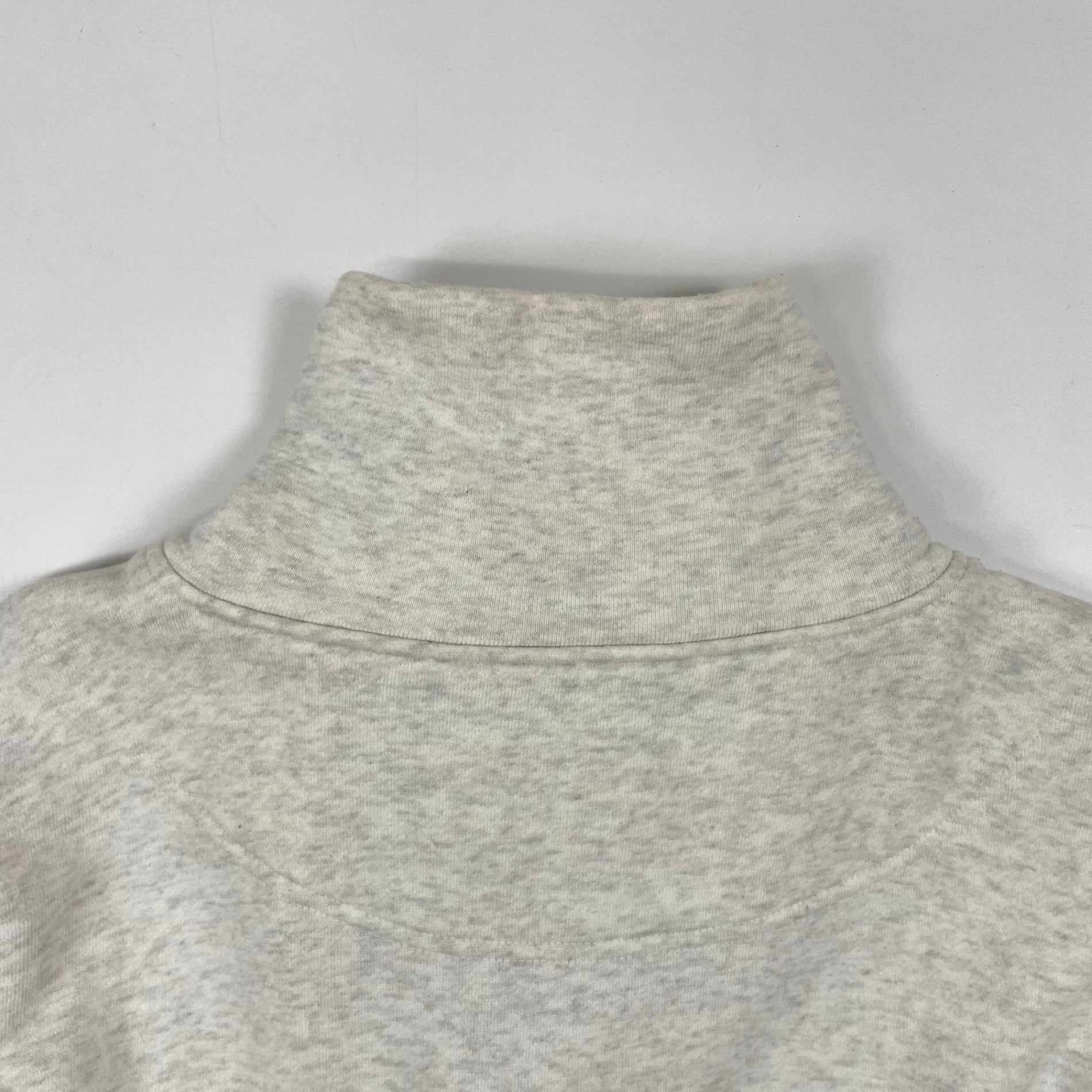 THE SHINZONE / HALF ZIP SWEAT 参考定価：24,800+tax SIZE:FREE