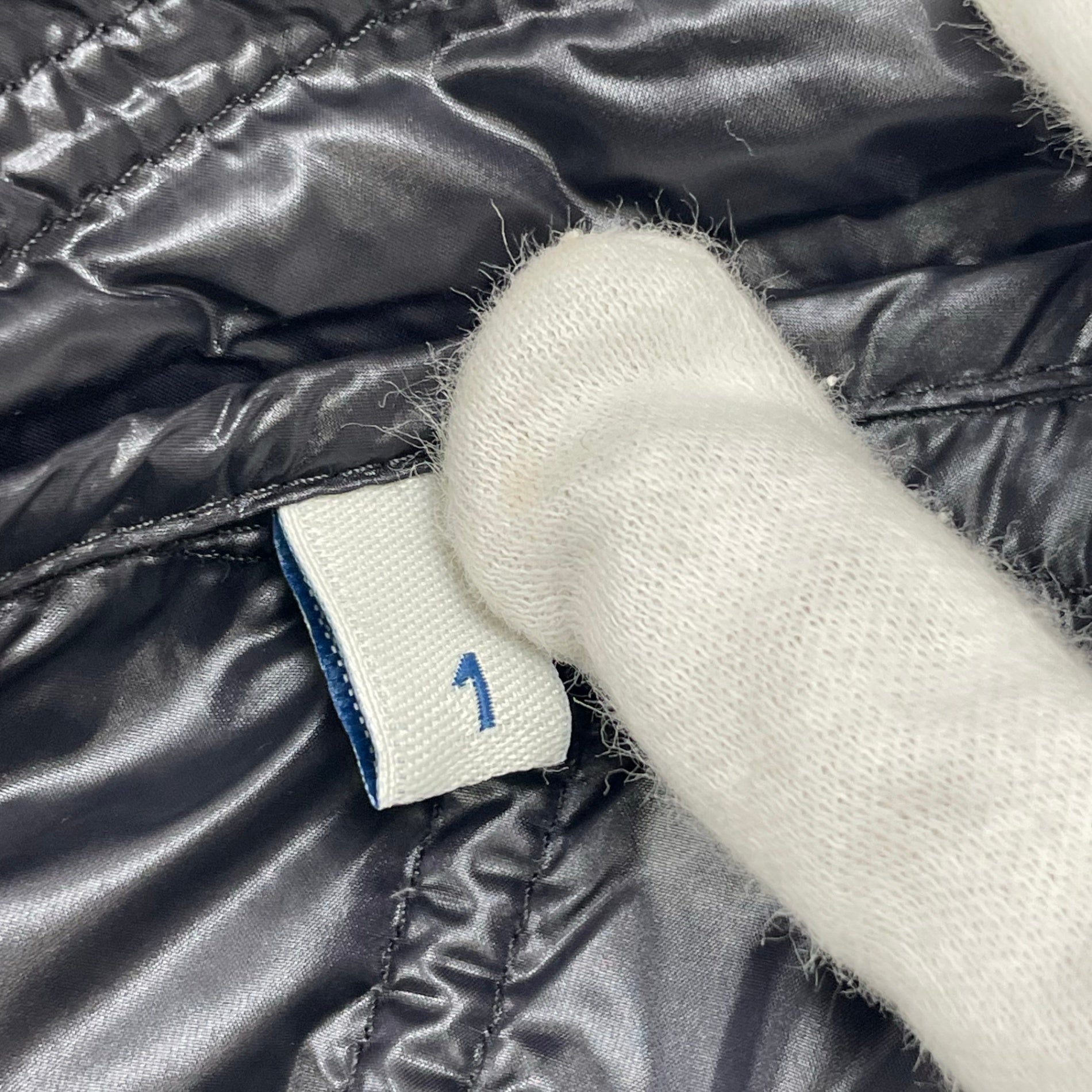 MONCLER × fragment design モンクレール フラグメントデザイン / コラボ JAYELダウンジャケット ブラック 参考定価：200,000程度 SIZE:1