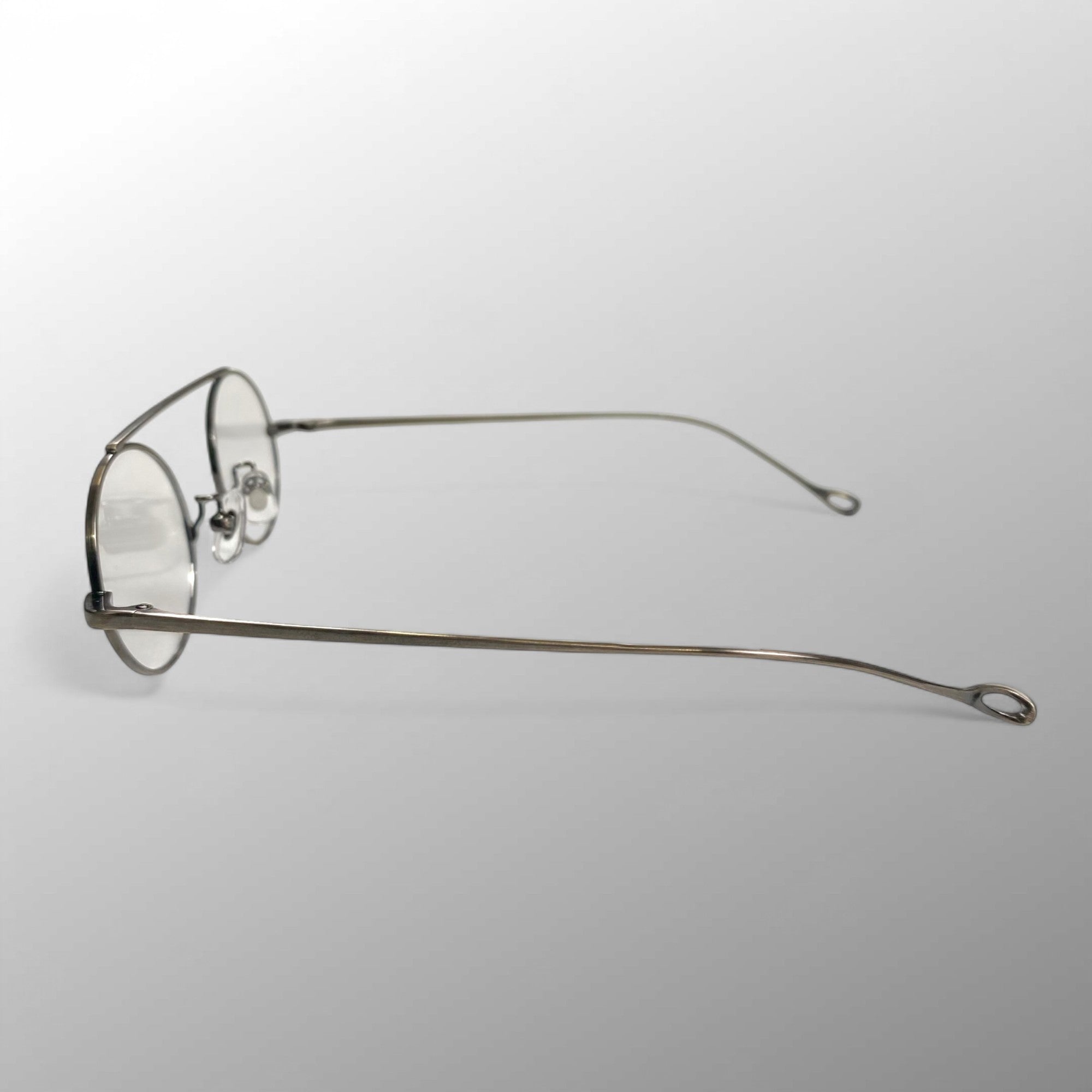 金子眼鏡 × 井戸多美男 【手造】シリーズ / サンプラチナ バーブリッジ 度なしクリアレンズ 参考定価：52,000+tax