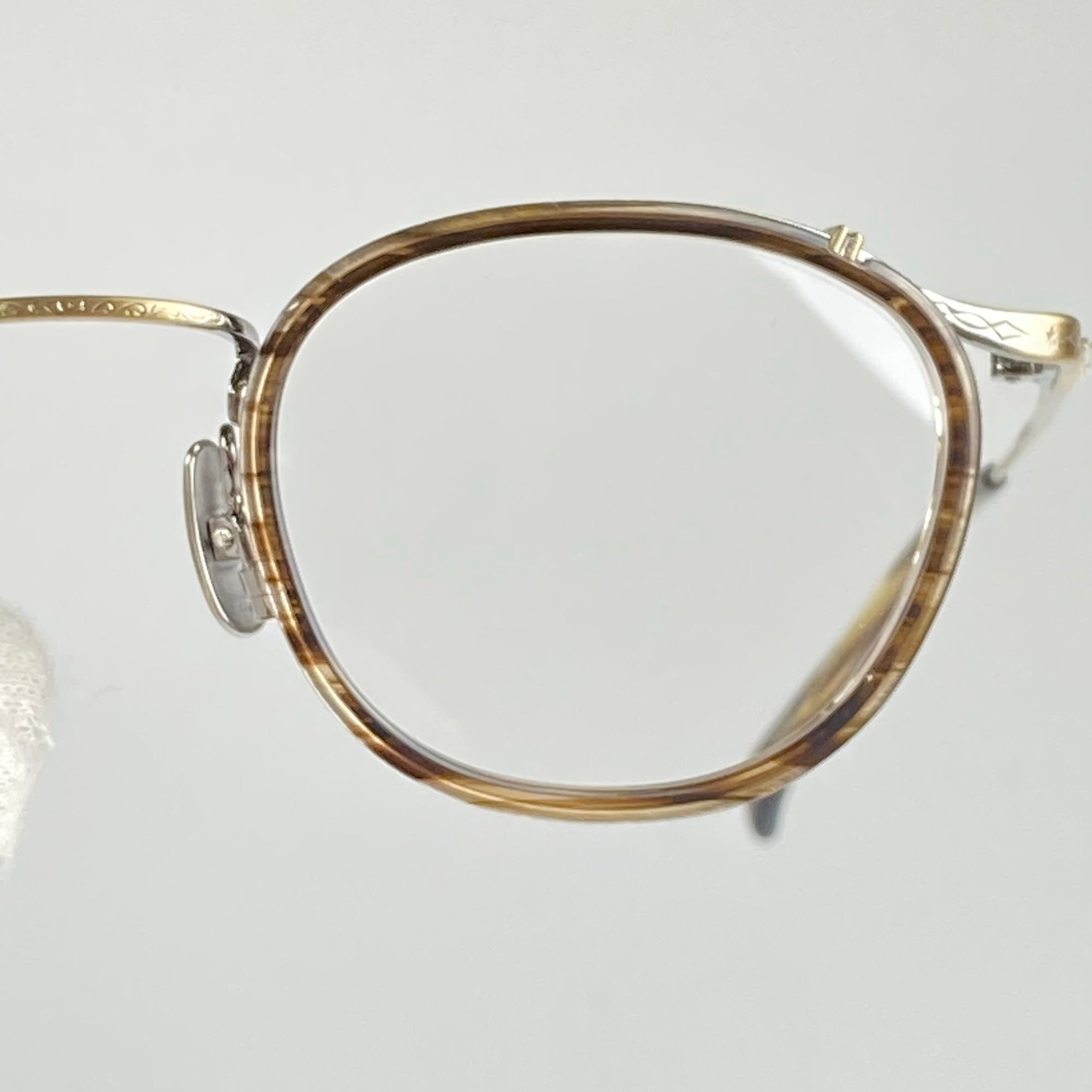 【極美品】 金子眼鏡 premium / KMP-22 シルバーコンビ 伊達メガネ 度なしクリアレンズ