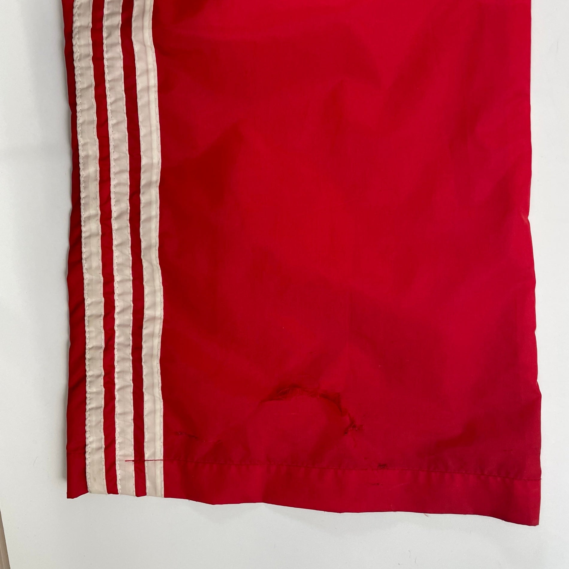 adidas / ヴィンテージナイロンパンツ 香港製 SIZE:L