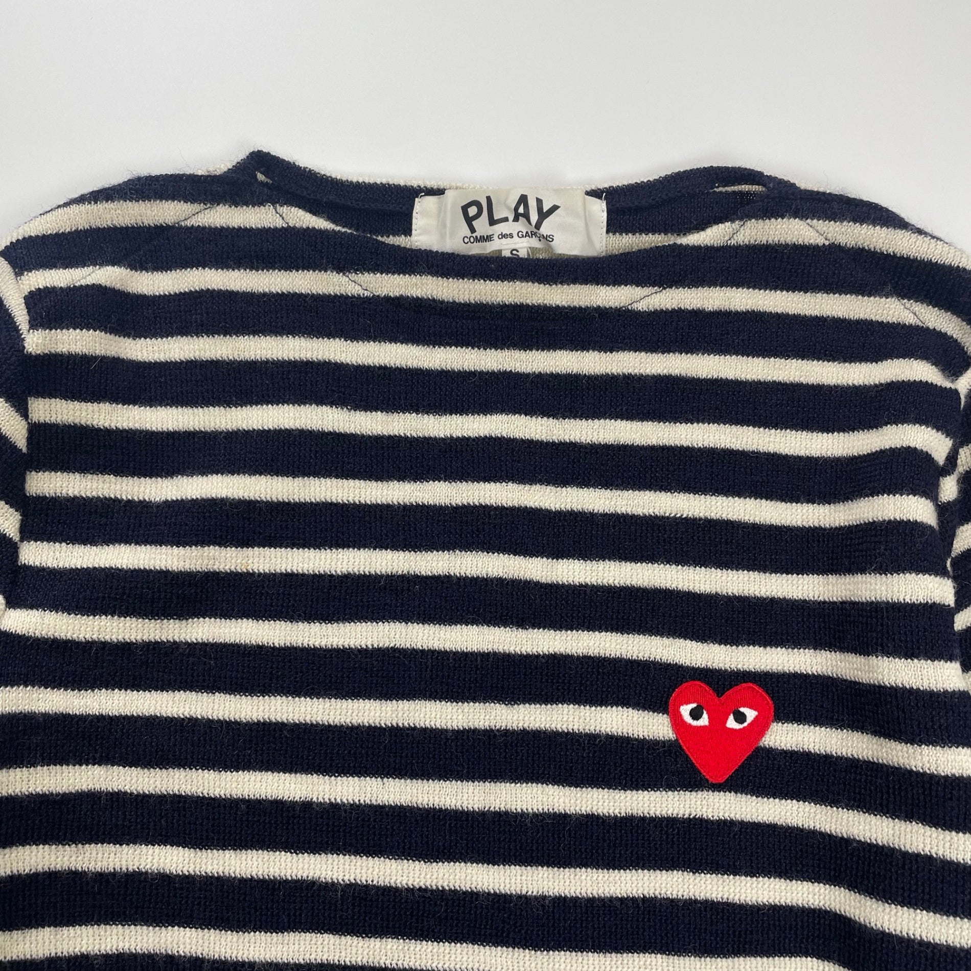 PLAY COMME des GARCONS プレイ コムデギャルソン / ハートロゴ ウールボーダーニット SIZE：S