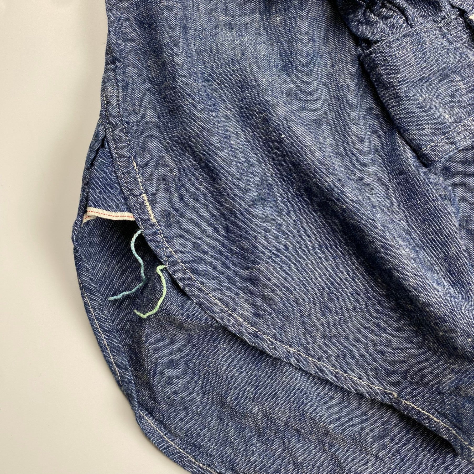 【極美品・タグ付】 POST OʼALLS ポストオーバーオールズ / POST NO.1 SHIRT classic chambray  チンストラップ ギャザー 参考定価：29,000+tax