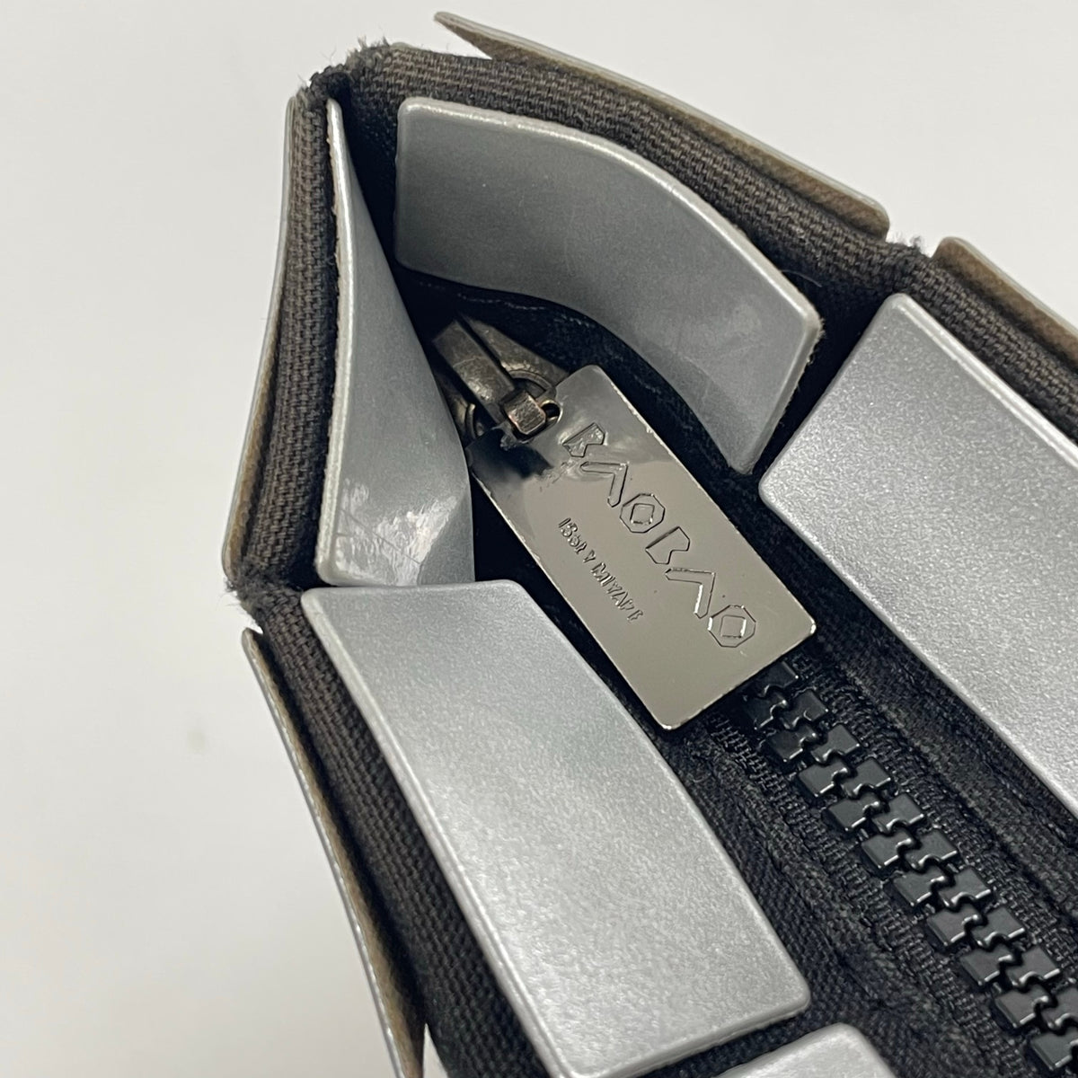 BAOBAO ISSEY MIYAKE / CARTON ハンドバッグ メタリック BB55-AG032