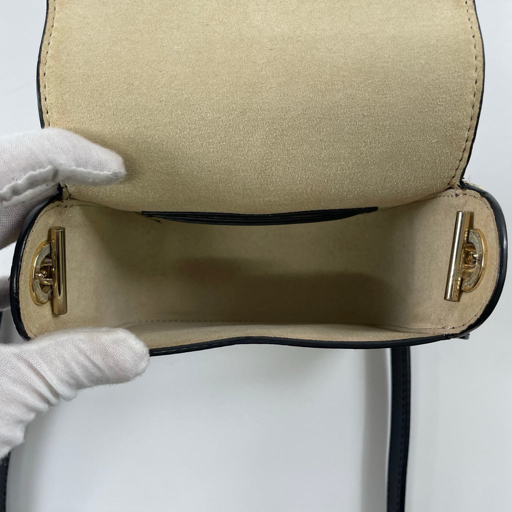MICHAEL MICHAEL KORS / チェーンショルダー カメラバッグ ブラック 参考定価：42,000程度