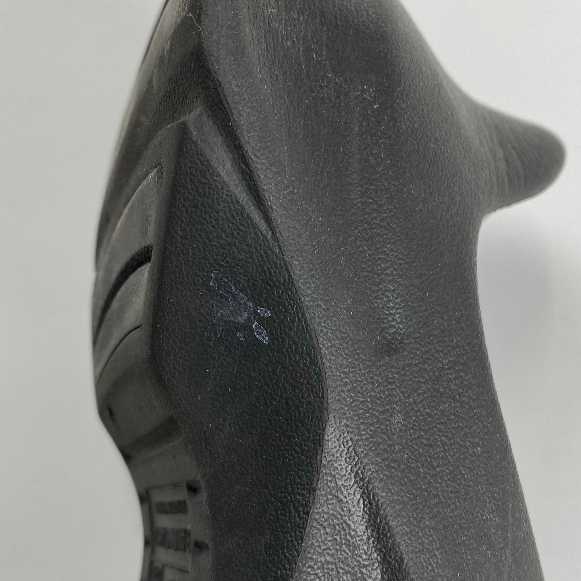 BALENCIAGA バレンシアガ / MOLD CLOSED ラバー スニーカー 参考定価：55,000+tax SIZE：27.5cm