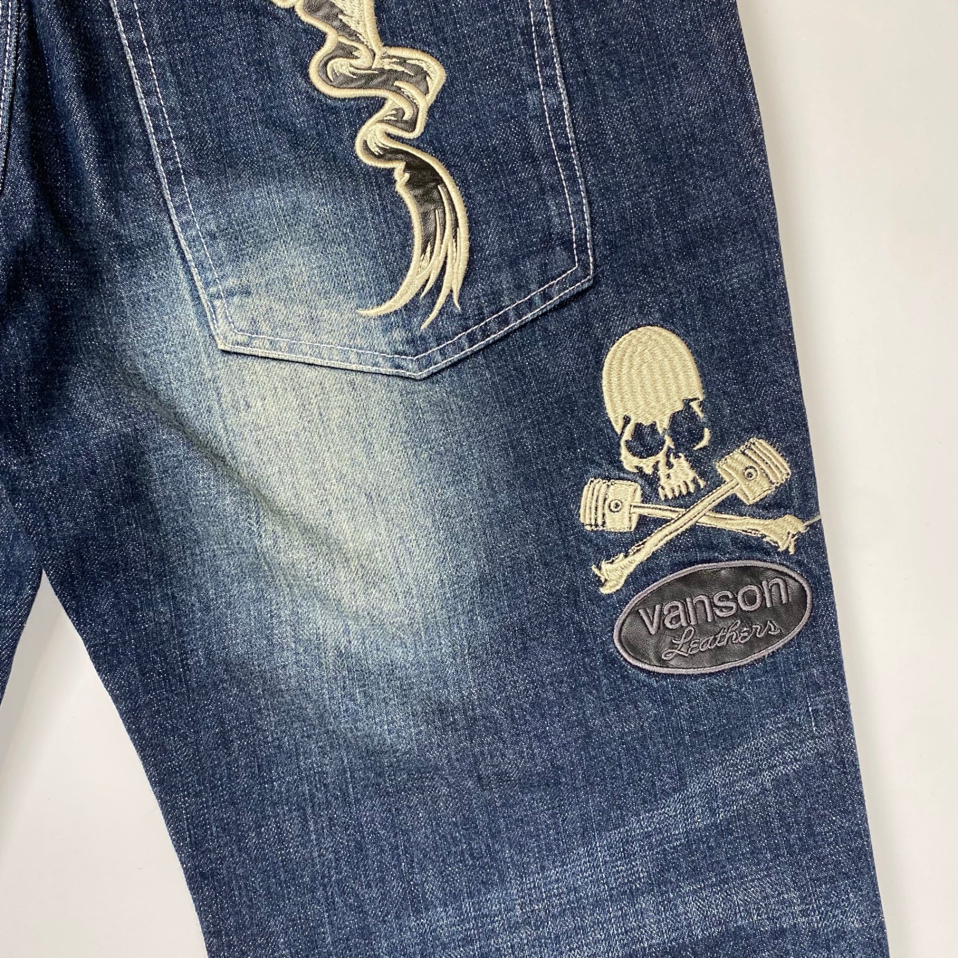vanson × 「クローズ」武装戦線 / スカル刺繍デニムパンツ インディゴ THE FRONT OF ARMAMENT SIZE：W34