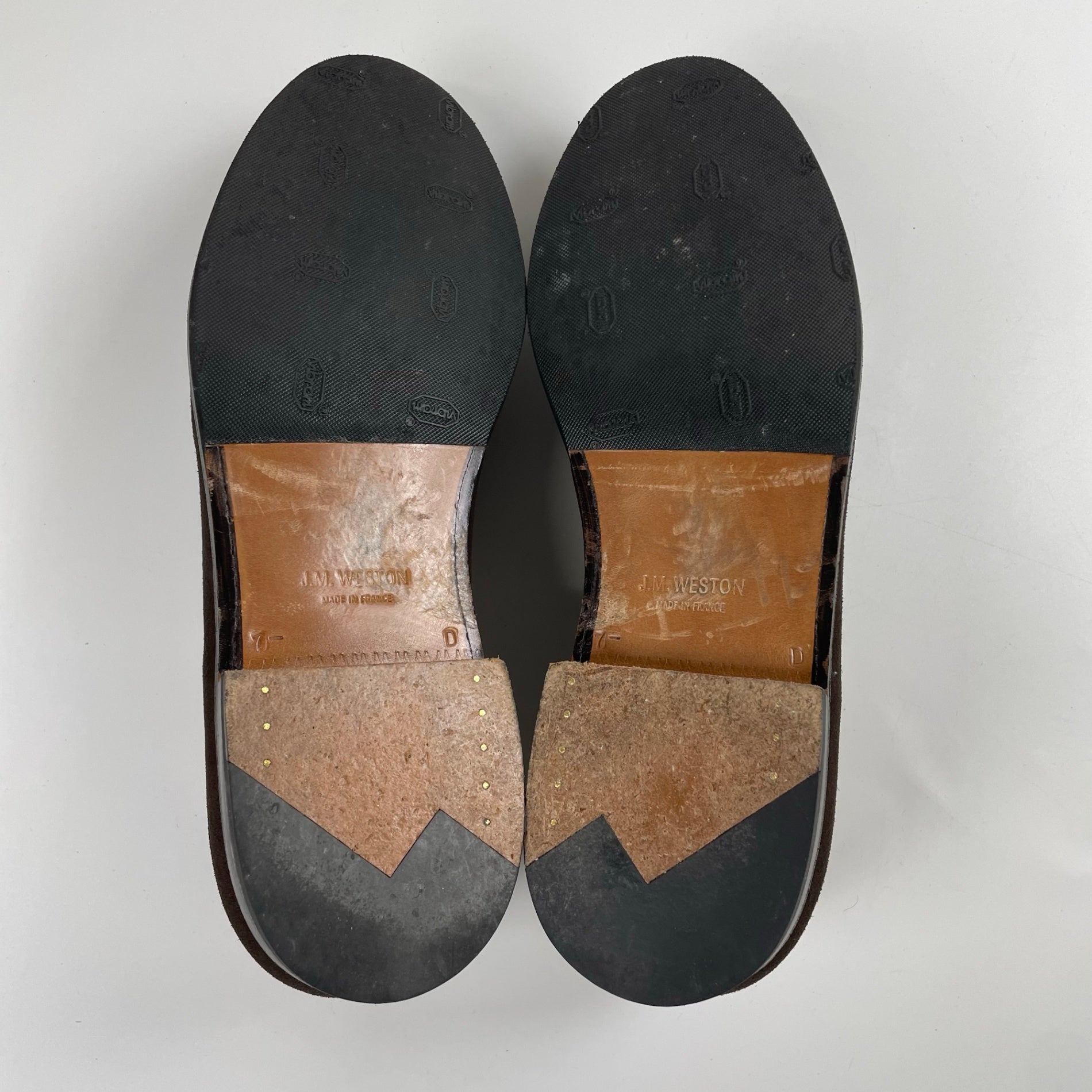 J.M.WESTON ジェイエムウエストン / 180シグネチャースウェードローファー OAK ROOMシューツリー付 極美品 参考定価：142,000+tax SIZE：7/D(27cm程度)