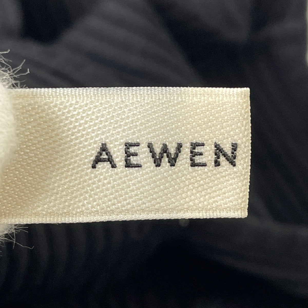 AEWEN MATOPH / Vネックロングスリーブカーディガン 参考定価：14,000+tax SIZE:FREE