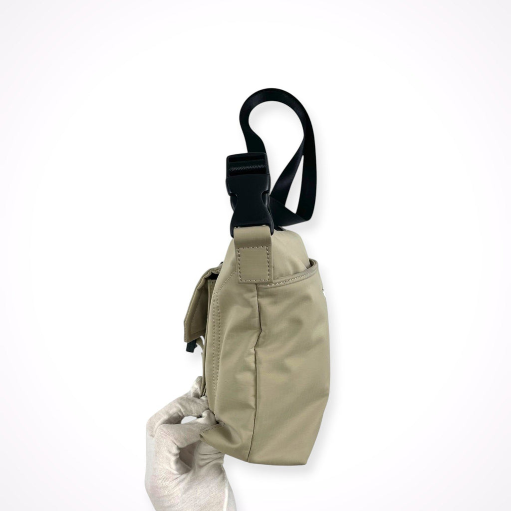 A.P.C. / Trek ショルダーバッグ 美品 参考定価：35,000+tax