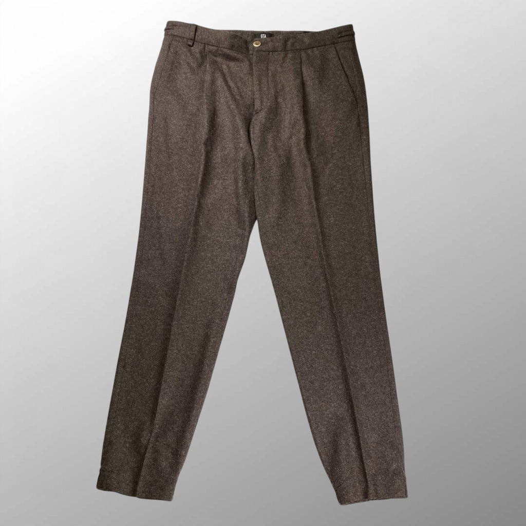 【美品】 GTA ジーティーアー / HERRICK JOG NEW 1タック スラックス イージーパンツ トラベル 参考定価：37,000+tax SIZE:50