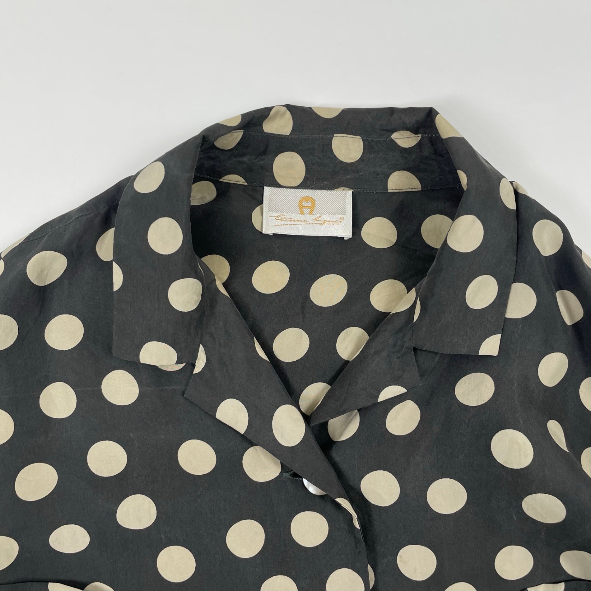 ETIENNE AIGNER / ピュアシルクドットシャツ 参考定価：45,000程度 SIZE:44