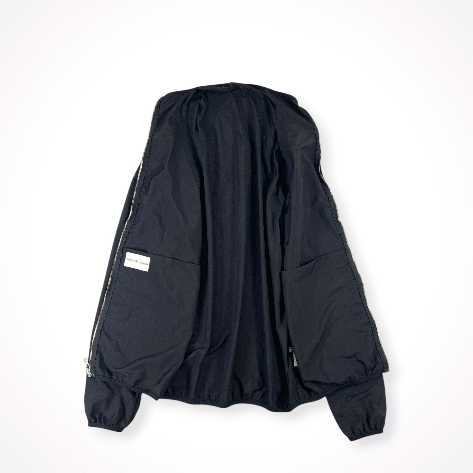 ARNAR MAR JONSSON / パイピングジップアップジャケット 現ranra SIZE:S