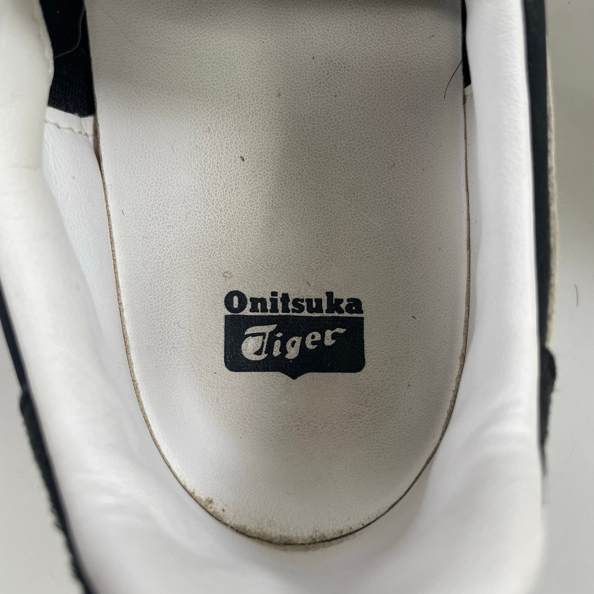 onitsuka tiger / OHBORI EX 参考定価：13,000+tax SIZE:26cm