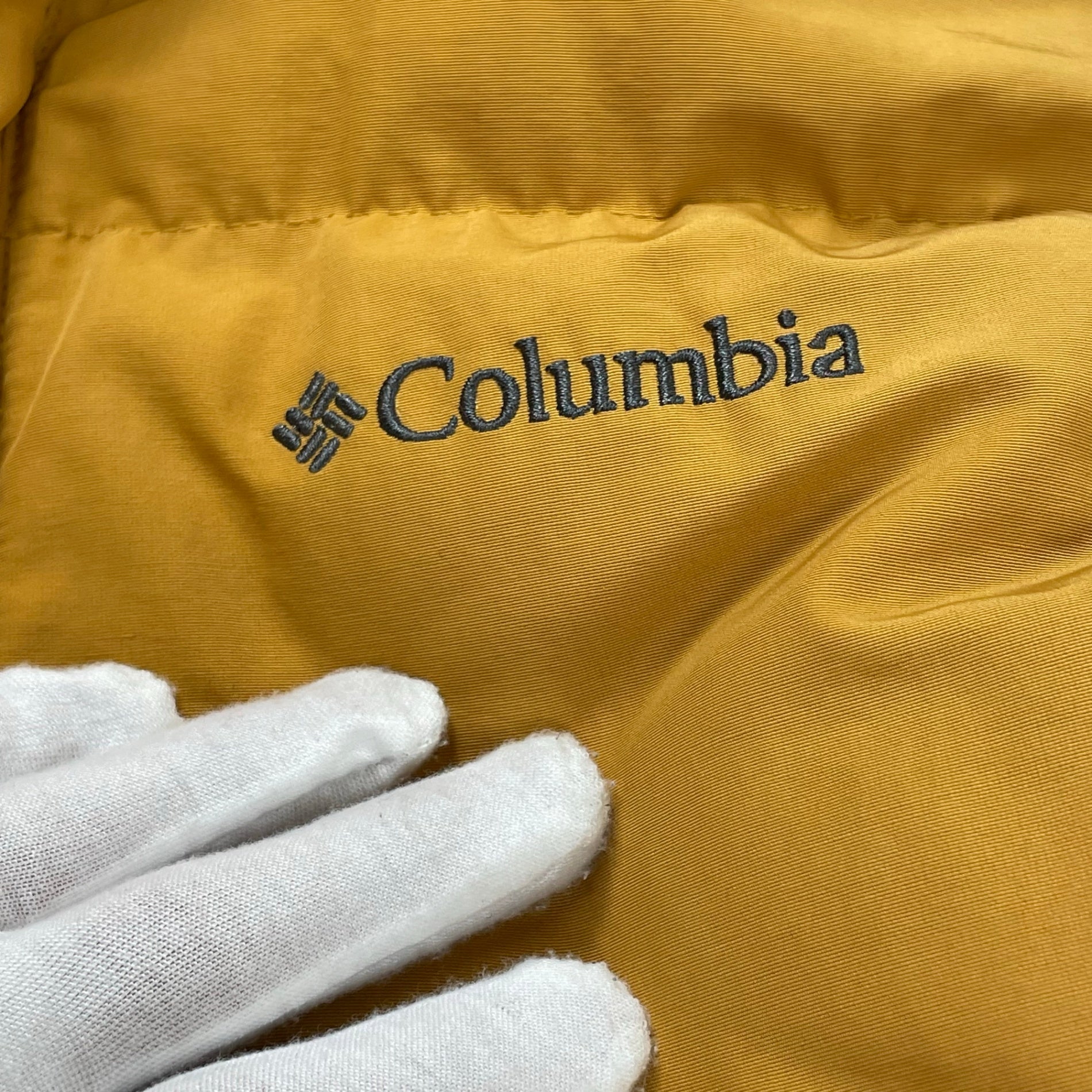 Columbia / シダーヒルズダウンジャケット  参考定価：29,000+tax 80周年記念復刻 SIZE:L