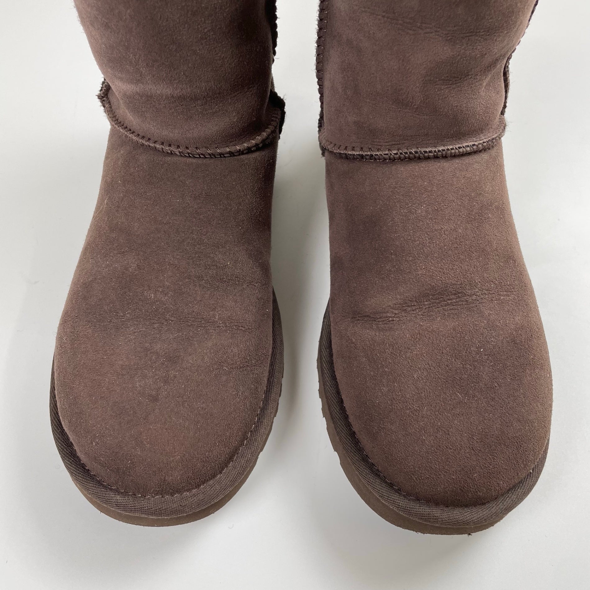UGG アグ / CLASSIC SHORT ムートンブーツ ブラウン 5825 試着程度 参考定価：30,000程度 SIZE：24cm