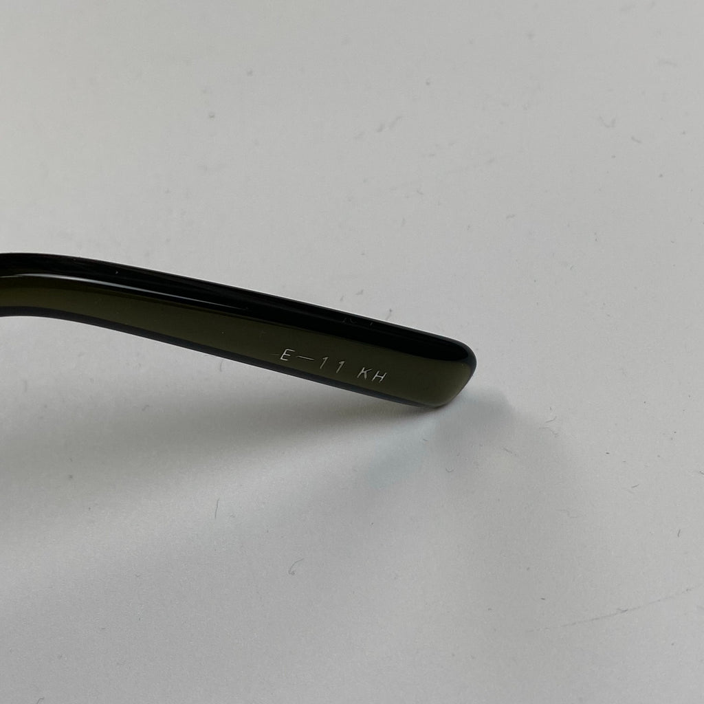 金子眼鏡 × 泰八郎謹製 【手造】シリーズ / EXCLUSIVE セルロイド ウェリントン ノー芯 カーキ 度なしクリアレンズ入り E-11 参考定価：40,000程度