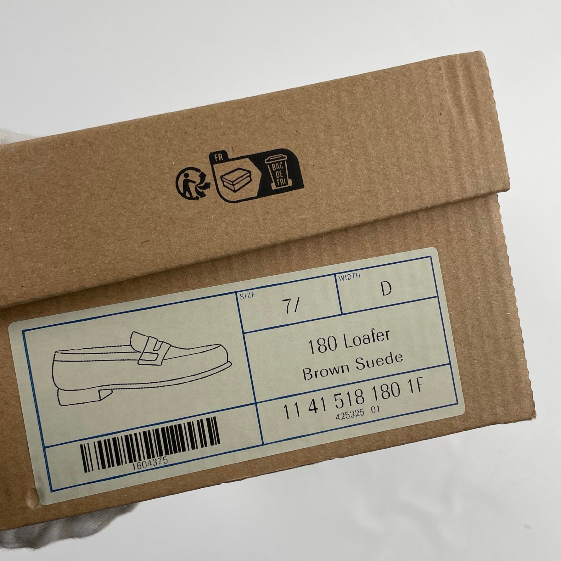 J.M.WESTON ジェイエムウエストン / 180シグネチャースウェードローファー OAK ROOMシューツリー付 極美品 参考定価：142,000+tax SIZE：7/D(27cm程度)