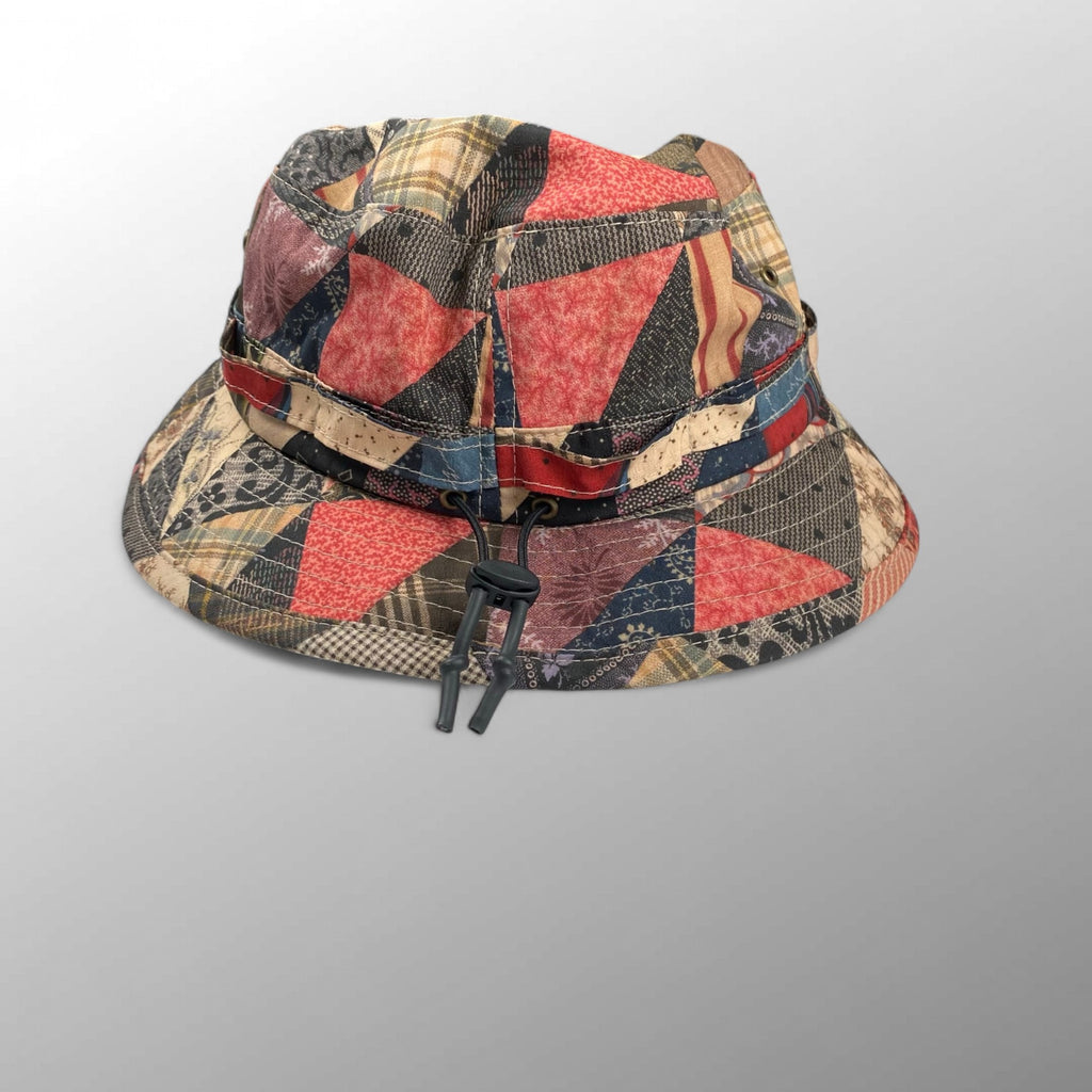 【25SS 極美品】BEAMS PLUS ビームスプラス / バケットハット パッチワークプリント アジャスター付 参考定価：11,000+tax