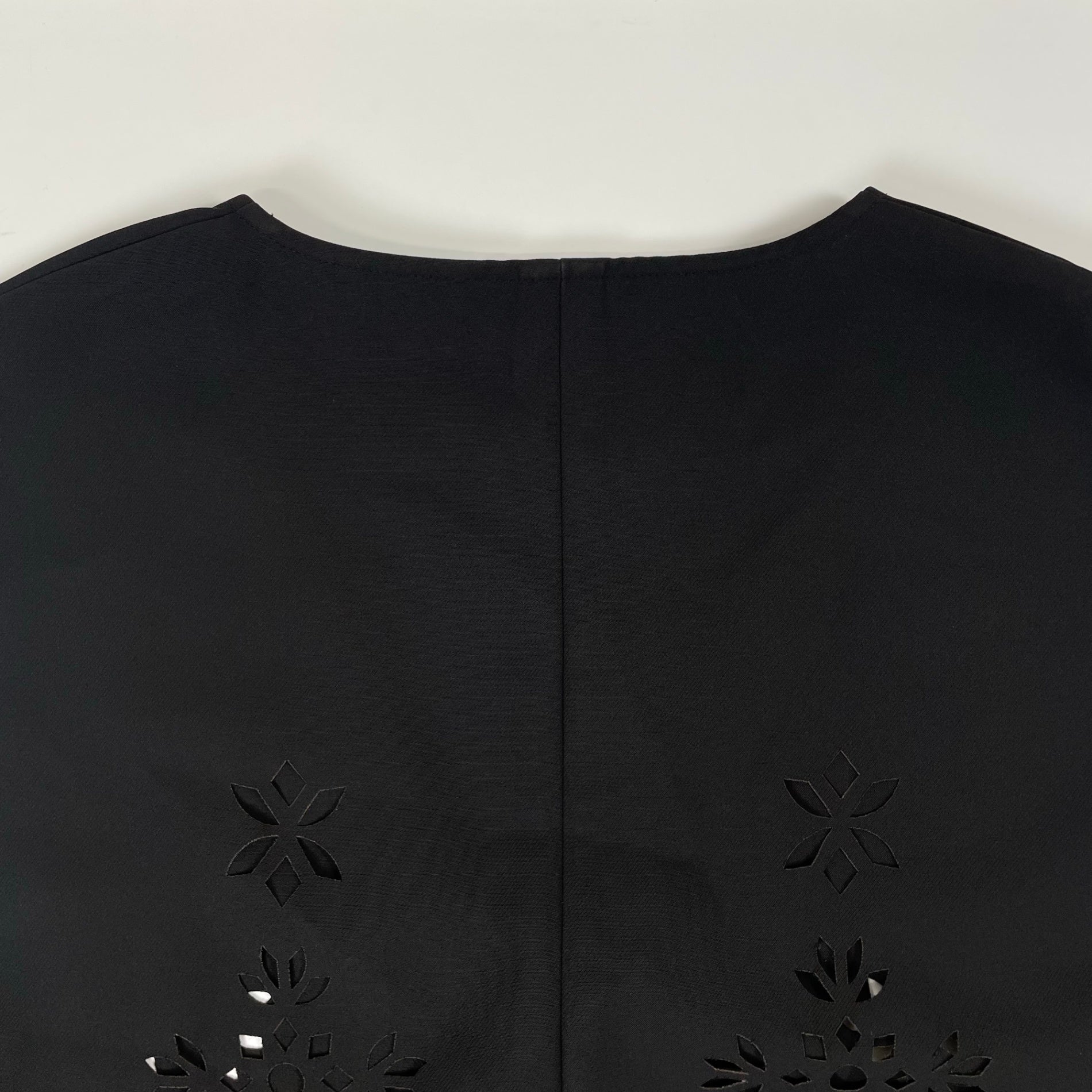 HARE / フラワーモチーフレーザーカットベスト 参考定価：13,000+tax SIZE:FREE