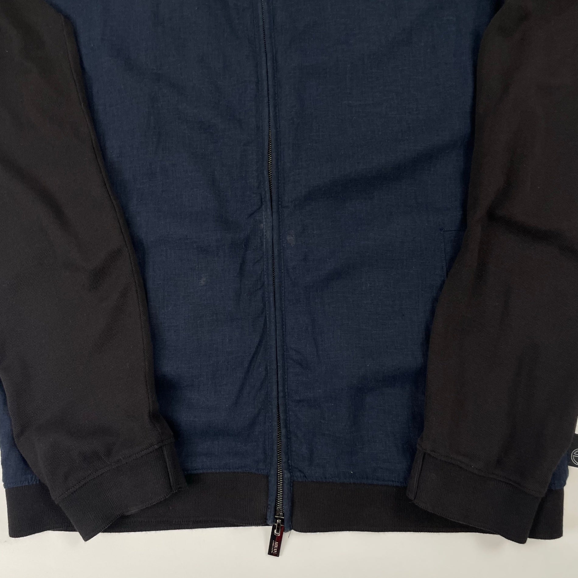ARMANI collezioni / バイカラージップブルゾン 参考定価：80,000程度 SIZE:XS