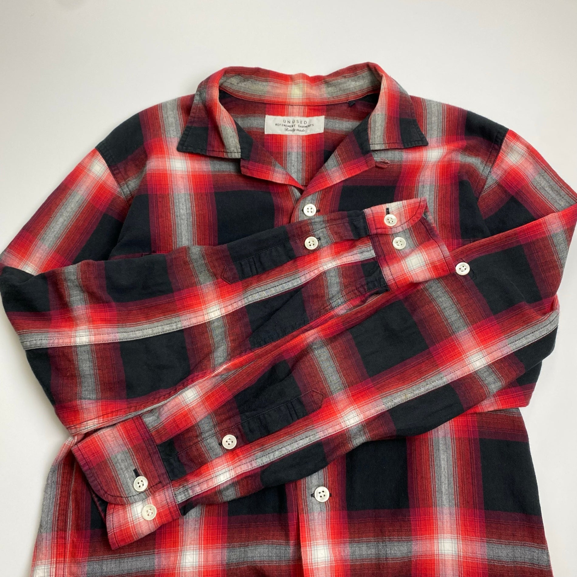 UNUSED アンユーズド / オープンカラーシャドウチェックシャツ ヘリンボーン レッド ブラック 参考定価：19,000+tax SIZE:1
