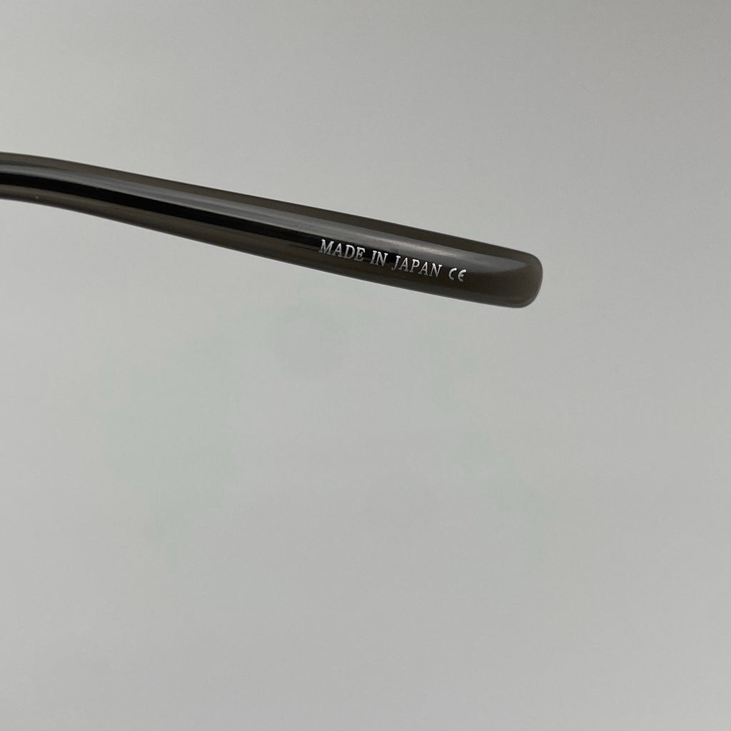 【美品】 金子眼鏡 / PURE TITANIUM ダブルブリッジ  KM-38 GY 参考定価：50,000程度