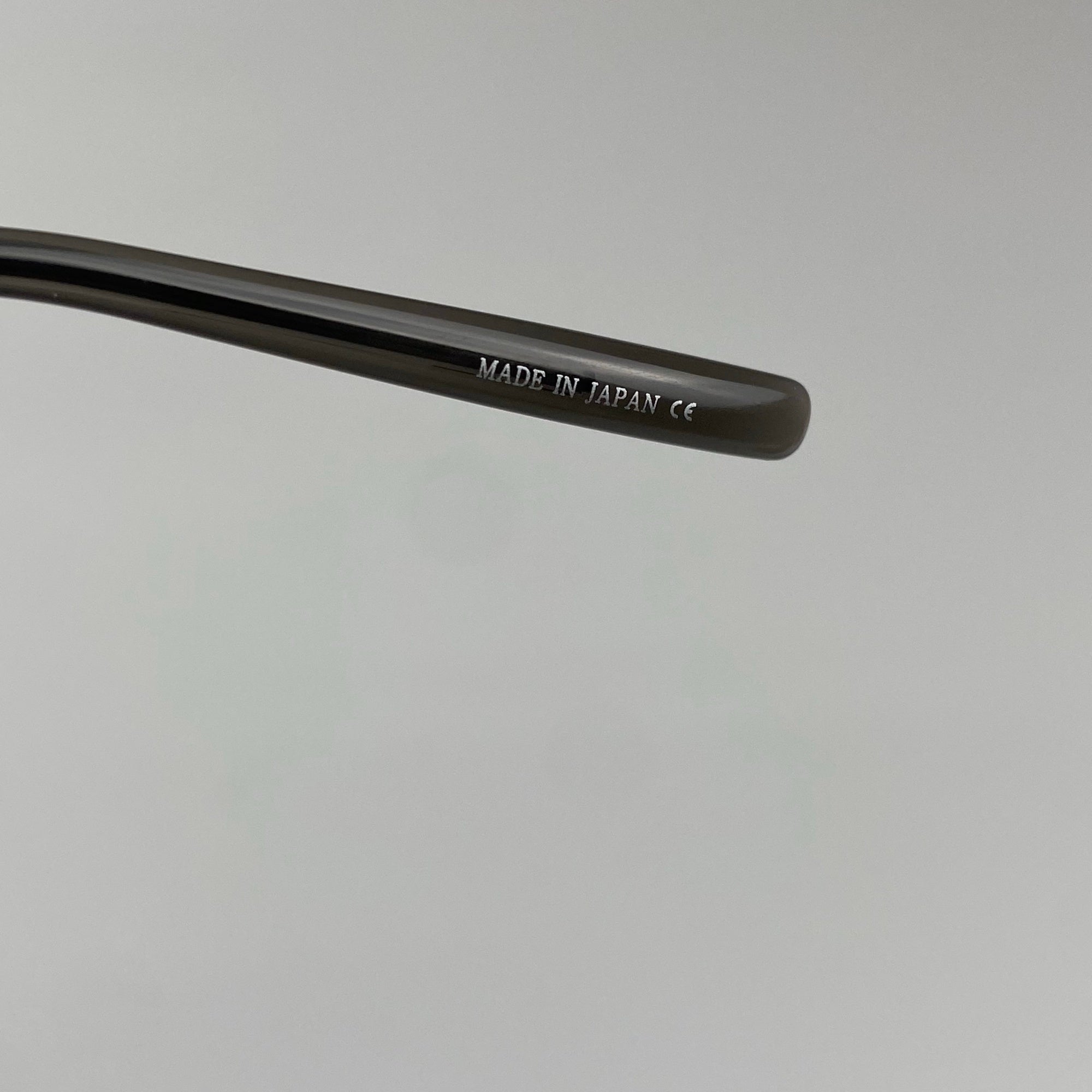 【美品】 金子眼鏡 / PURE TITANIUM ダブルブリッジ  KM-38 GY 参考定価：50,000程度