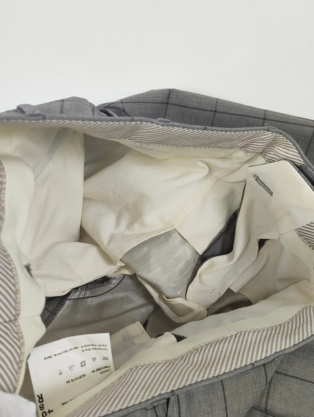 CC COLLECTION CORNELIANI / バージンウール チェック柄スーツ 参考定価：160,000程度 SIZE:46