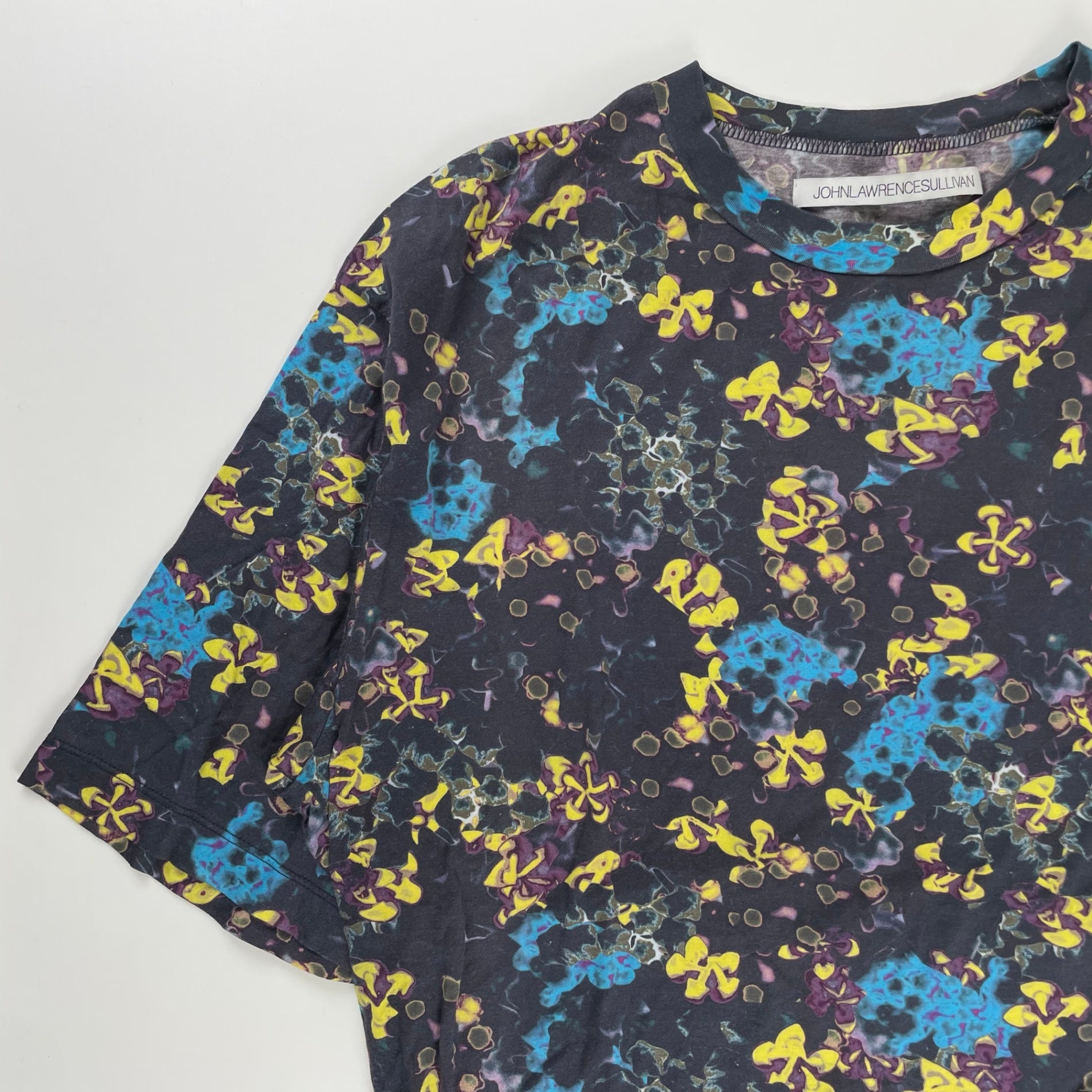 JOHN LAWRENCE SULLIVAN  ジョンローレンスサリバン / オールオーバープリントTEE 参考定価：20,000程度 SIZE：L