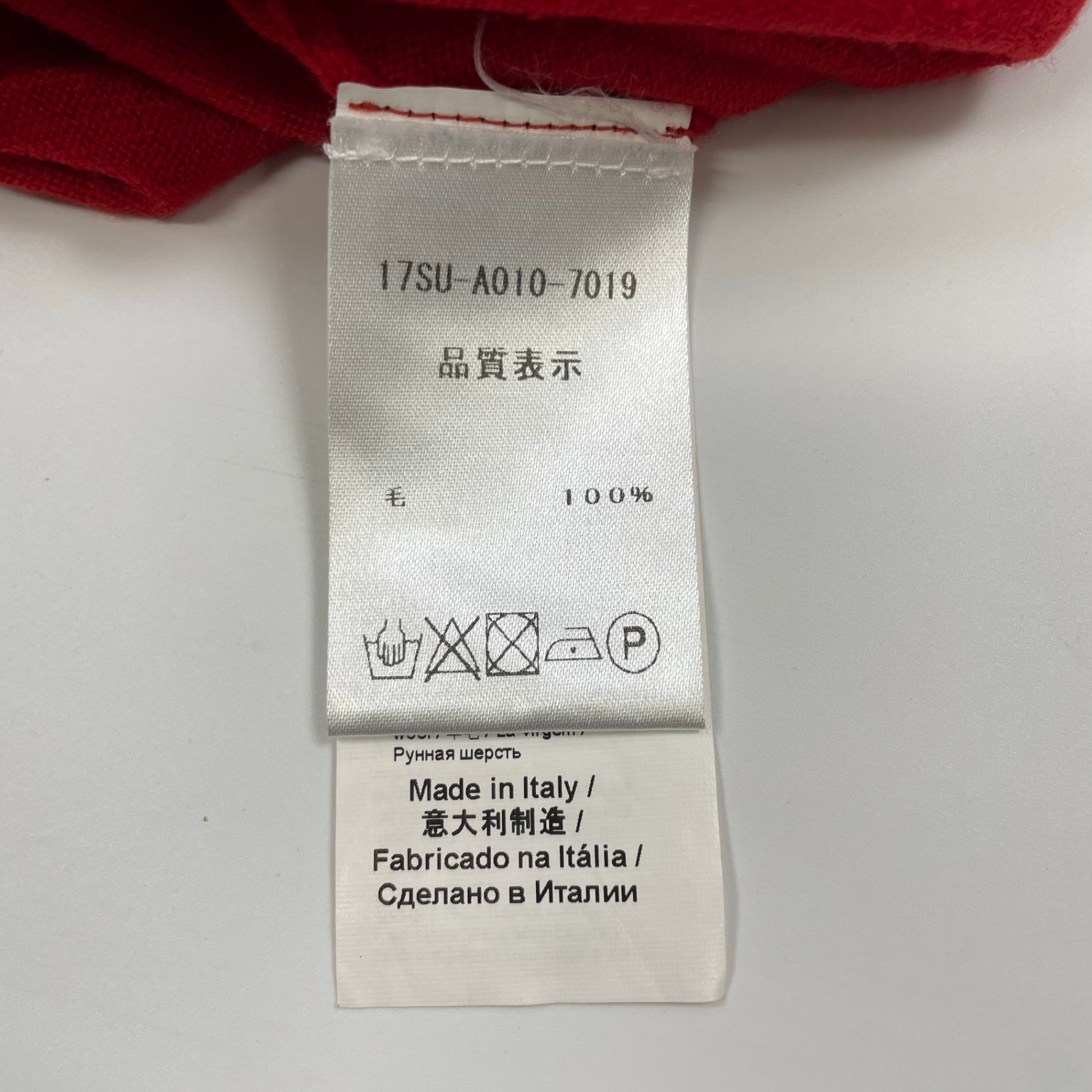 N°21 ヌメロヴェントゥーノ / 再構築ロゴウールニット 参考定価：60,000程度 SIZE：M