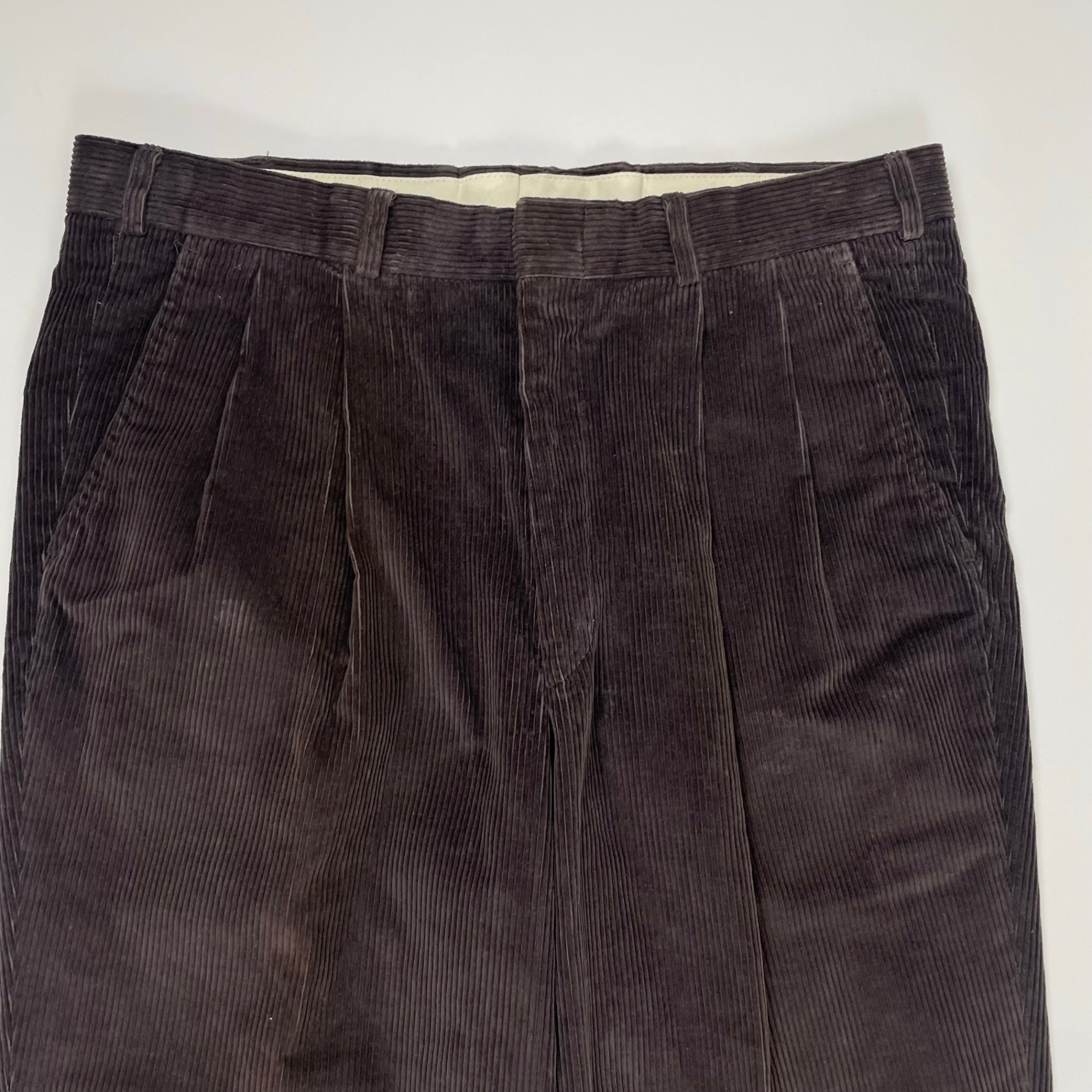 90s vintage コーデュロイパンツ　ブラック VINTAGE / USA製2タックコーデュロイパンツ 8-90s SIZE:W90 – BAUM