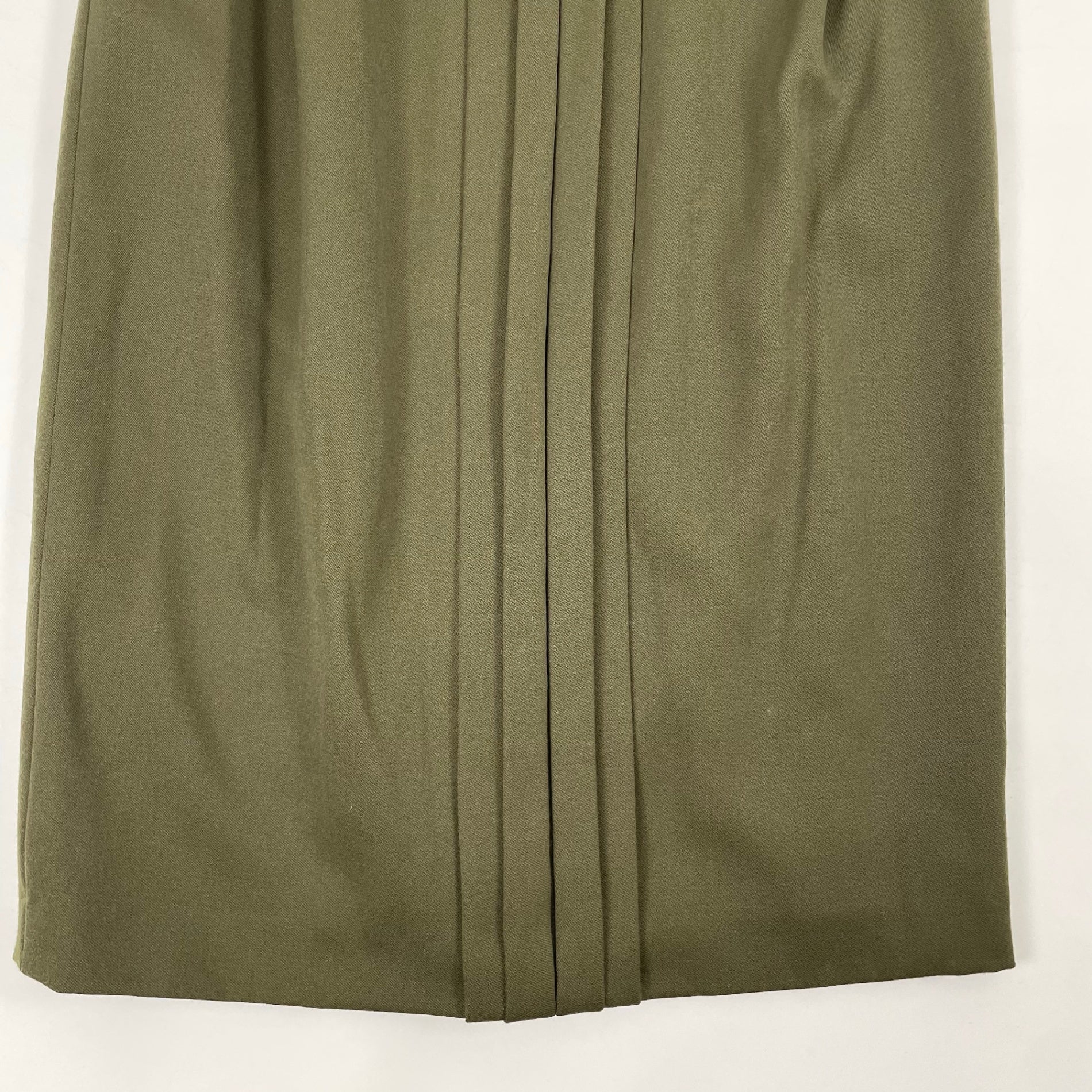 valentino miss V / ヴィンテージタックデザインスカート 参考定価：80,000程度 SIZE:44