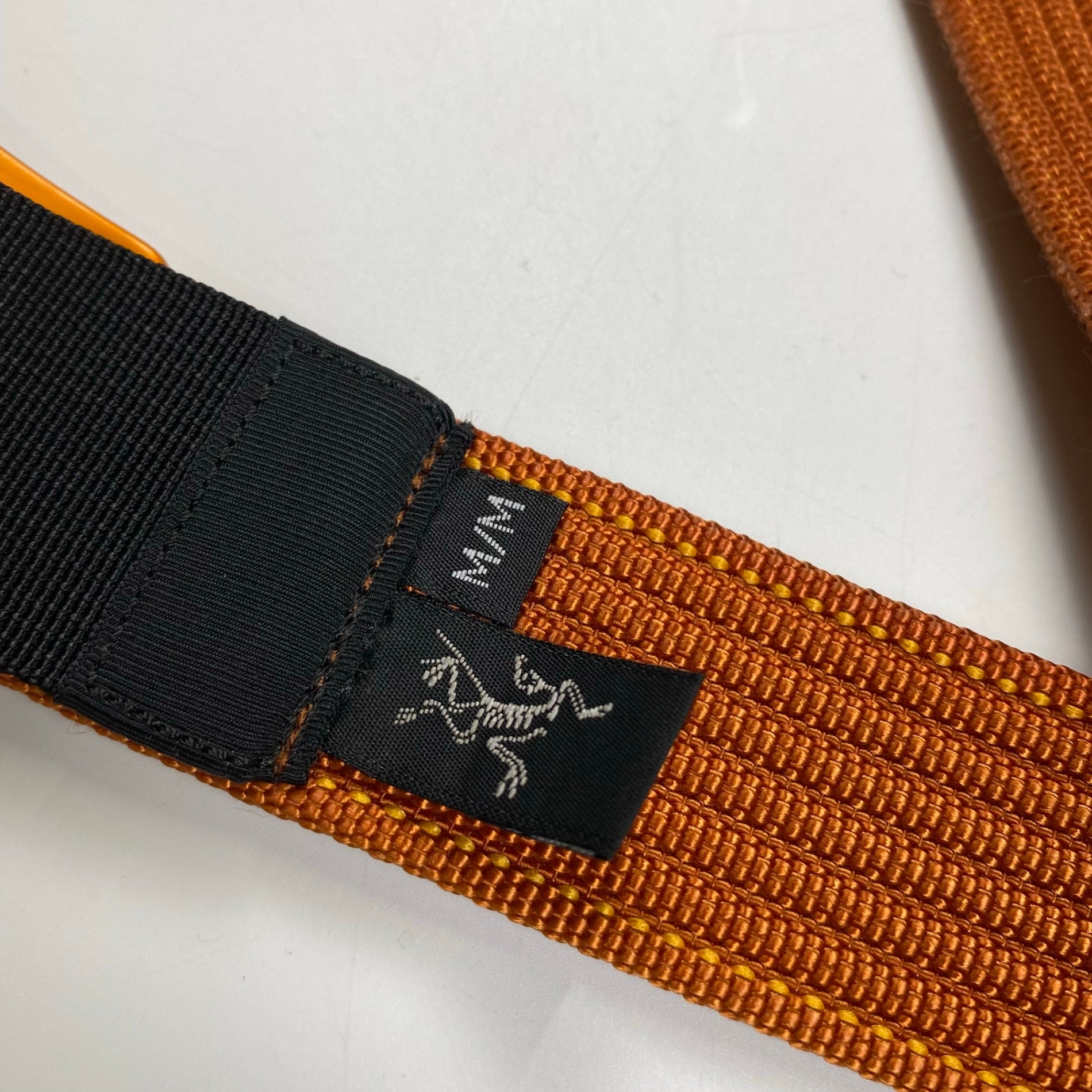 ARC’TERYX アークテリクス / コンベヤーベルト オレンジ 未使用 SIZE：M/M(全長115cm)