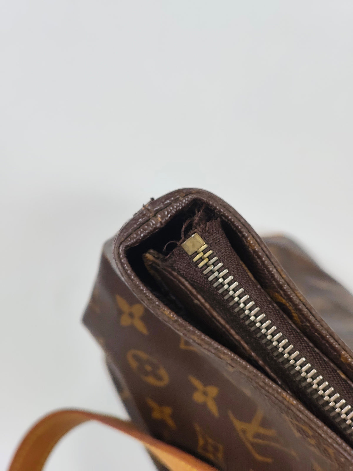 LOUIS VUITTON / カバ・ピアノ トートバッグ M51148