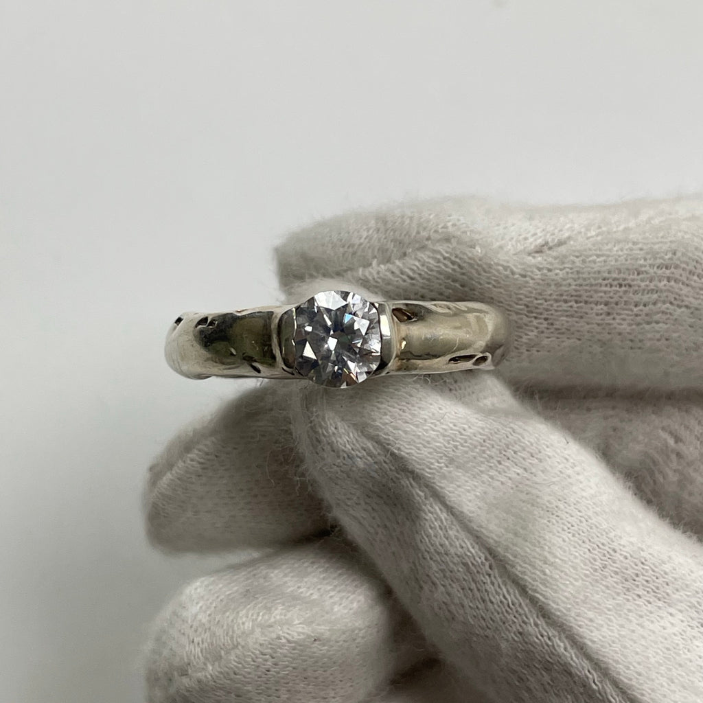 e.m. イーエム / ジルコニアリング 参考定価：28,000+tax SIZE:18号