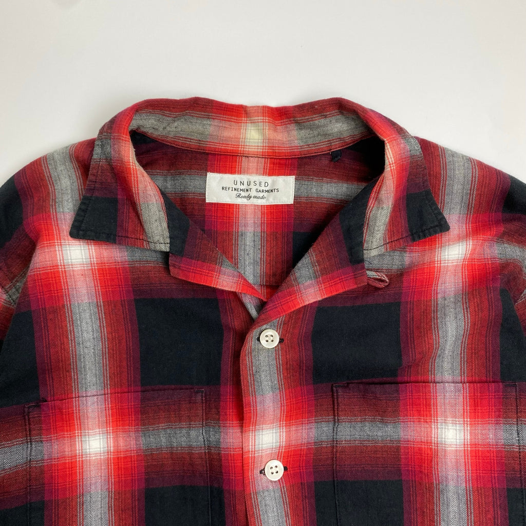 UNUSED アンユーズド / オープンカラーシャドウチェックシャツ ヘリンボーン レッド ブラック 参考定価：19,000+tax SIZE:1