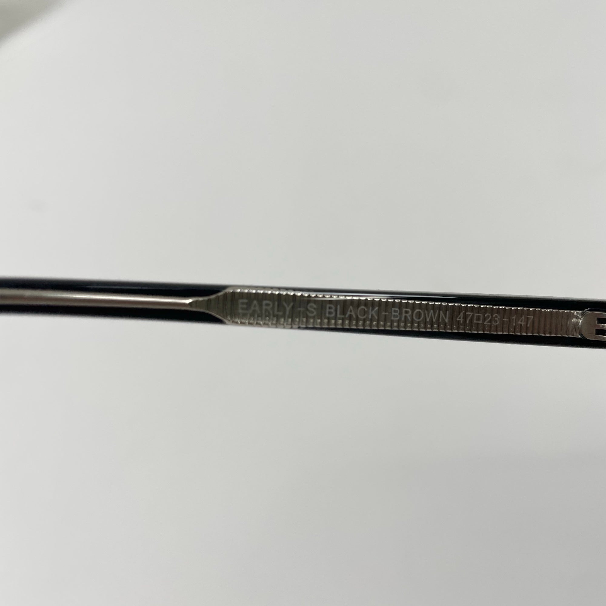 BLUE ELEPHANT ブルーエレファント / EARLY-s サングラス 参考定価：21,000 SIZE：47□23-147