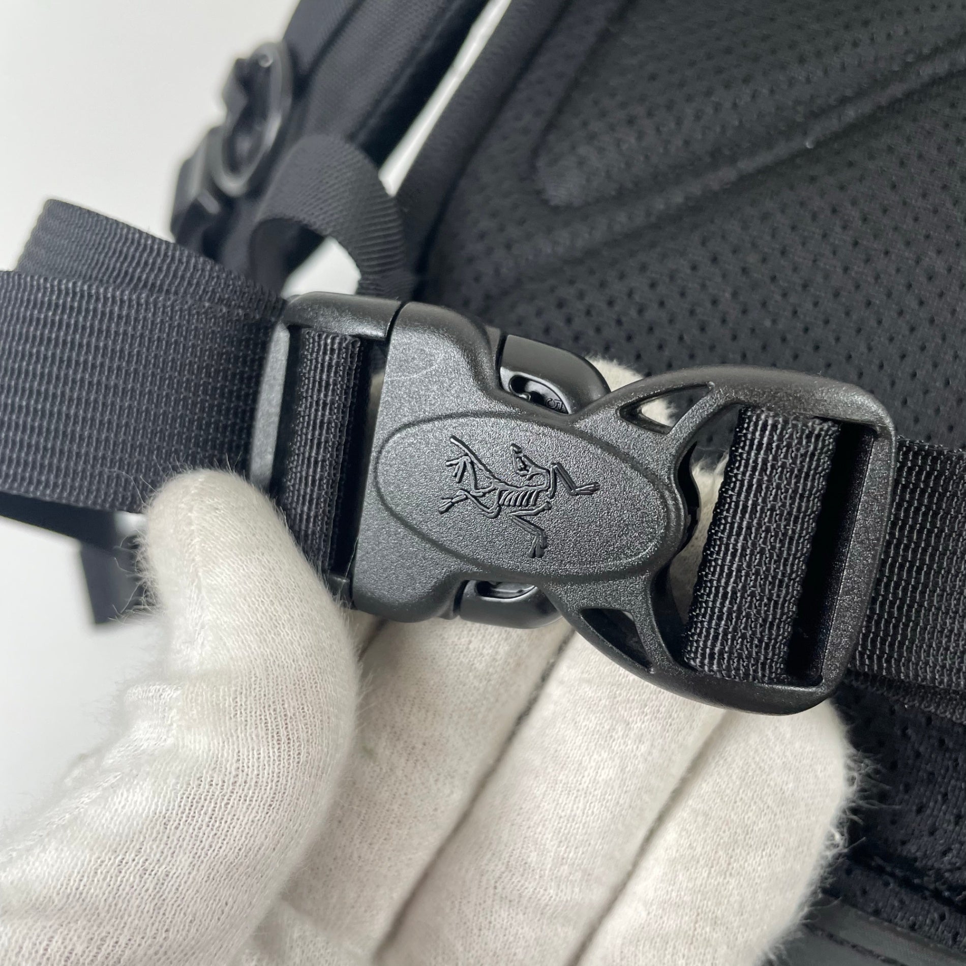 ID：394865　書庫 楽天市場】ARC'TERYX アークテリクス バックパック MANTIS 26 Backpack