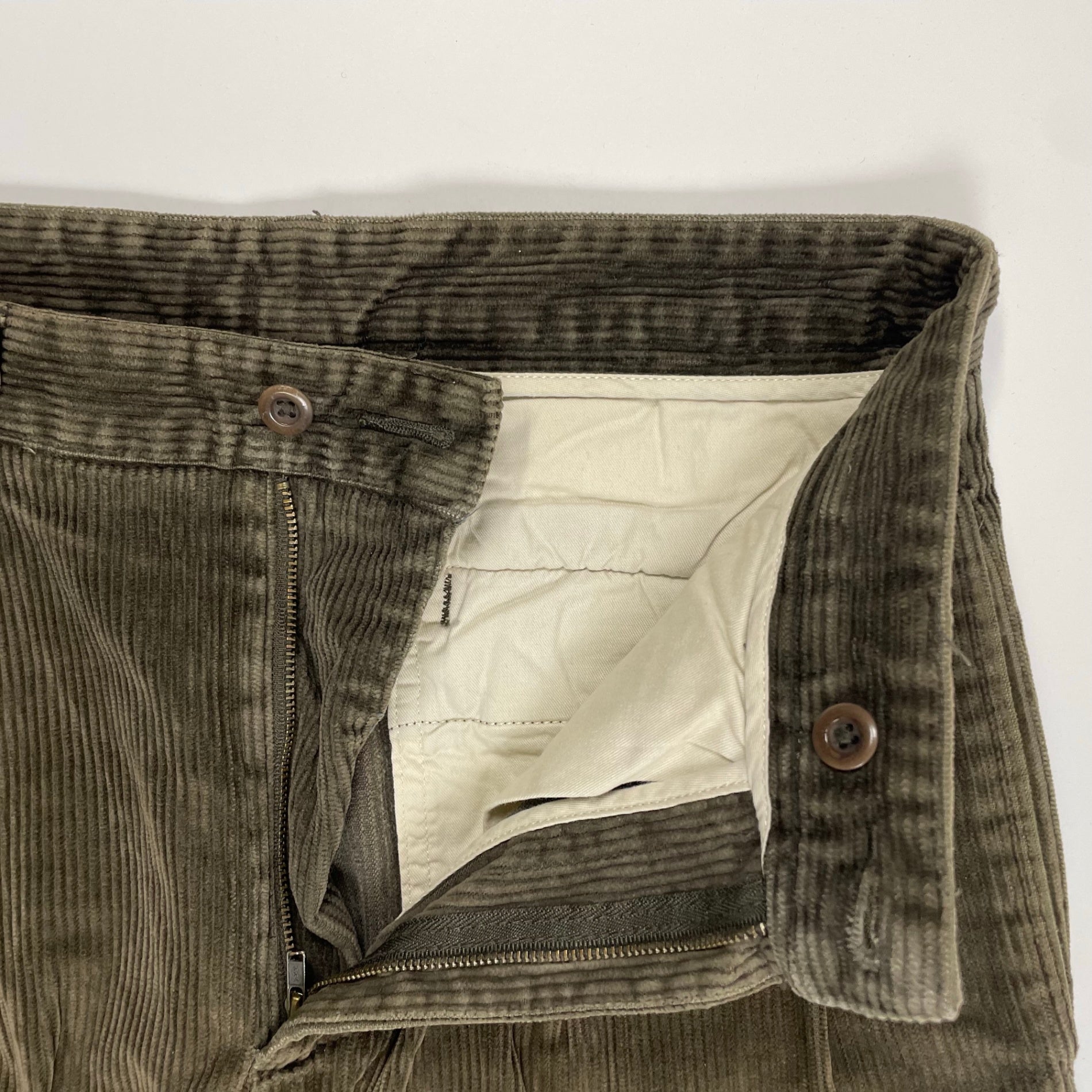 Brooks Brothers ブルックスブラザーズ / 2タックコーデュロイワイドパンツ 参考定価：20,000程度 SIZE：29