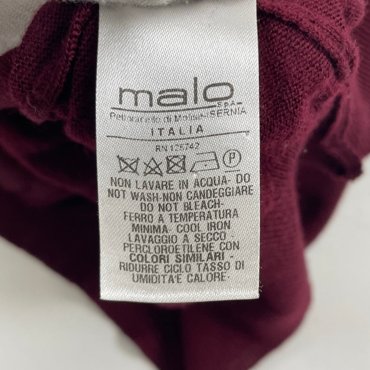 malo / ピュアウールニットベスト 参考定価：100,000程度 SIZE:52