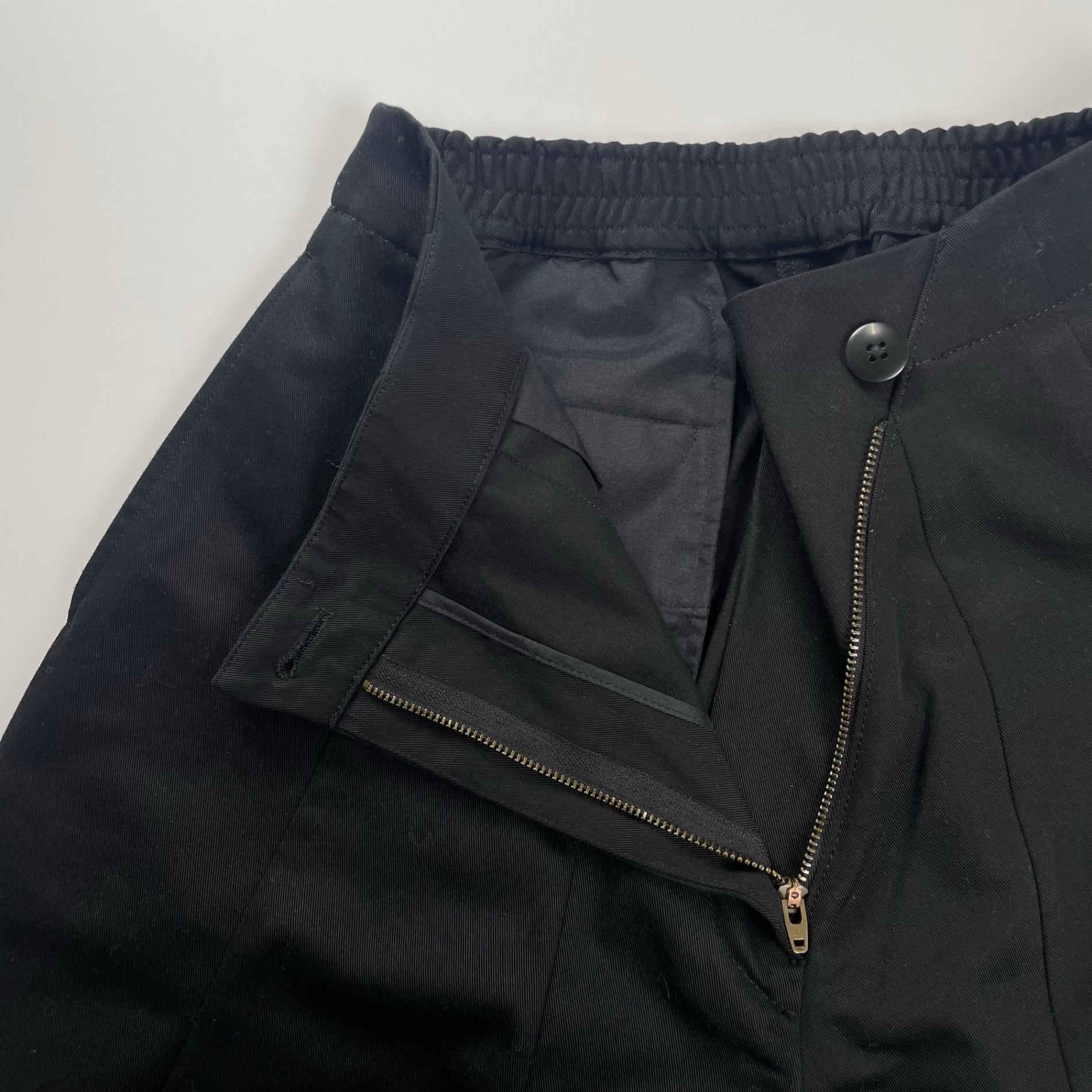 Nala ナラ / Cocoon chino 23SS ブラック 参考定価：29,000+tax SIZE:M