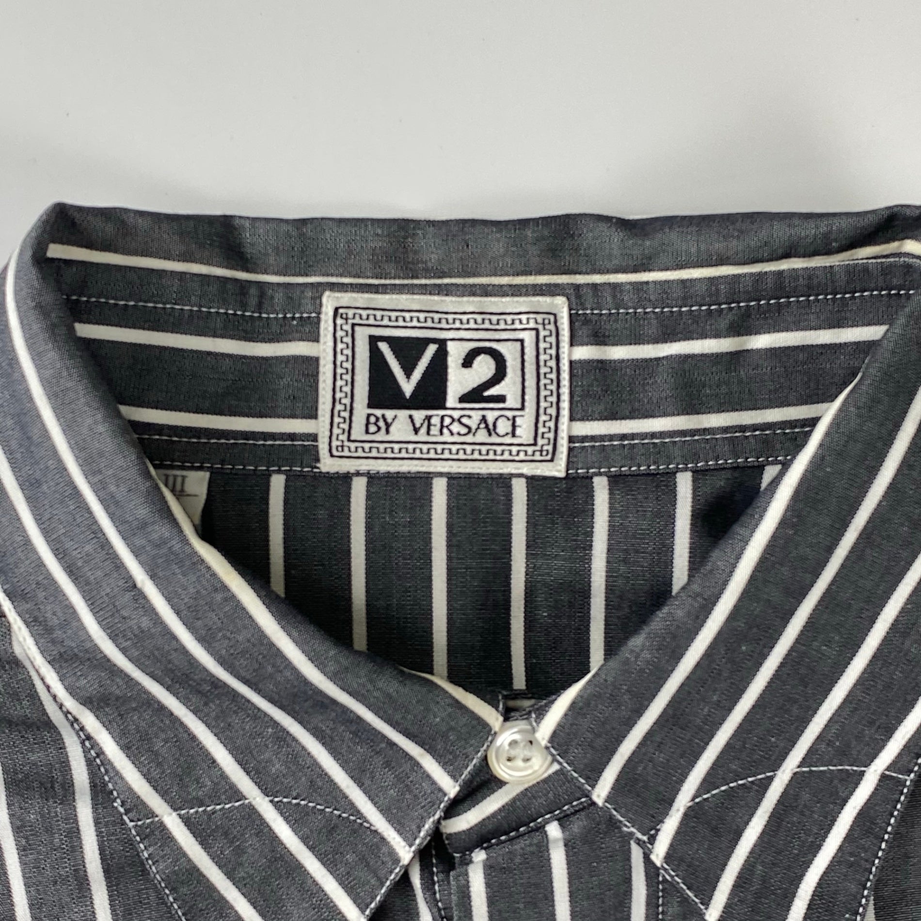 V2 BY VERSACE ベルサーチ ベルサーチェ ヴィンテージ / ストライプ シャツ ボタンダウン ビッグシルエット SIZE：M（XL程度）