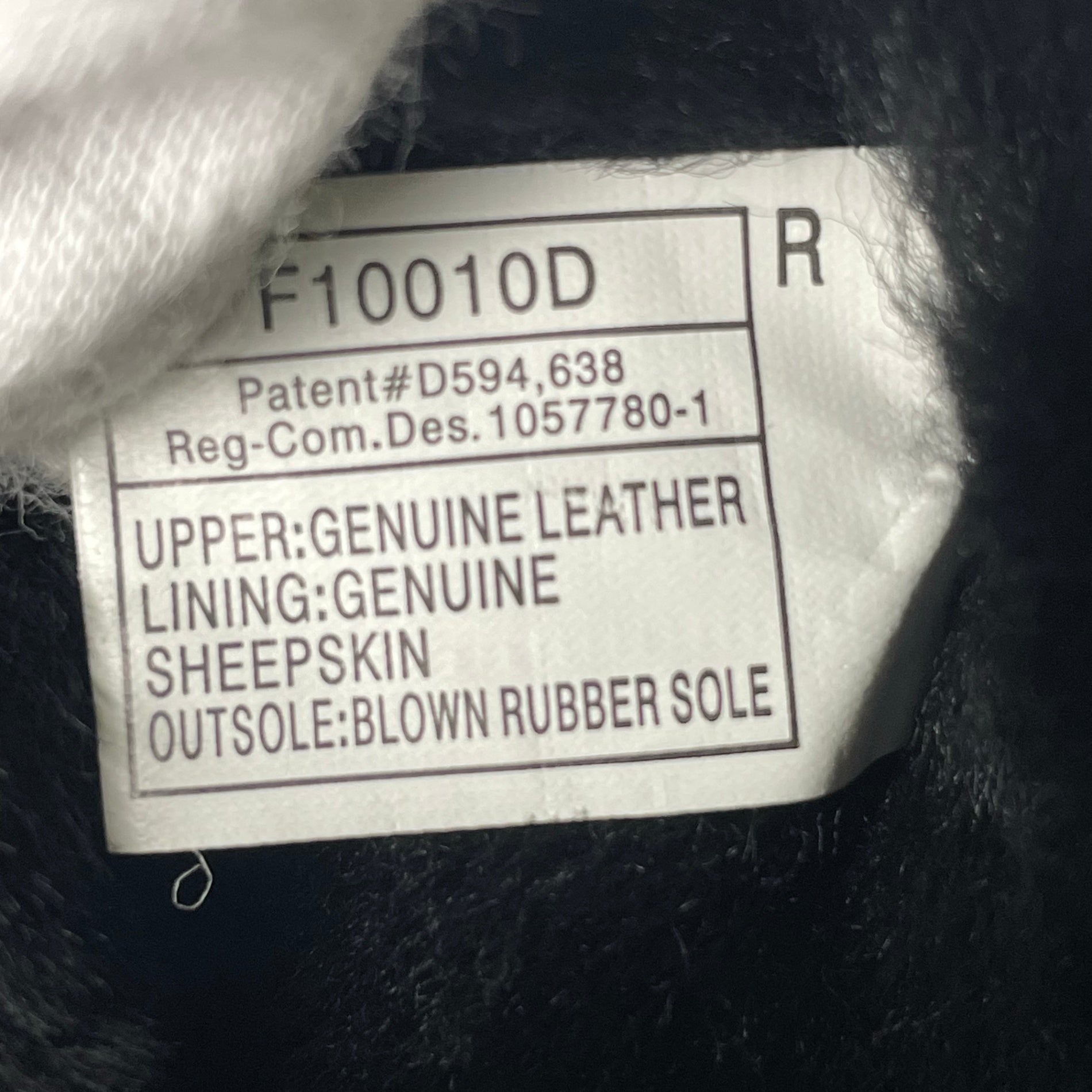 UGG アグ / CLASSIC TALL ムートンブーツ ブラック 参考定価：30,000程度 SIZE:23.5cm